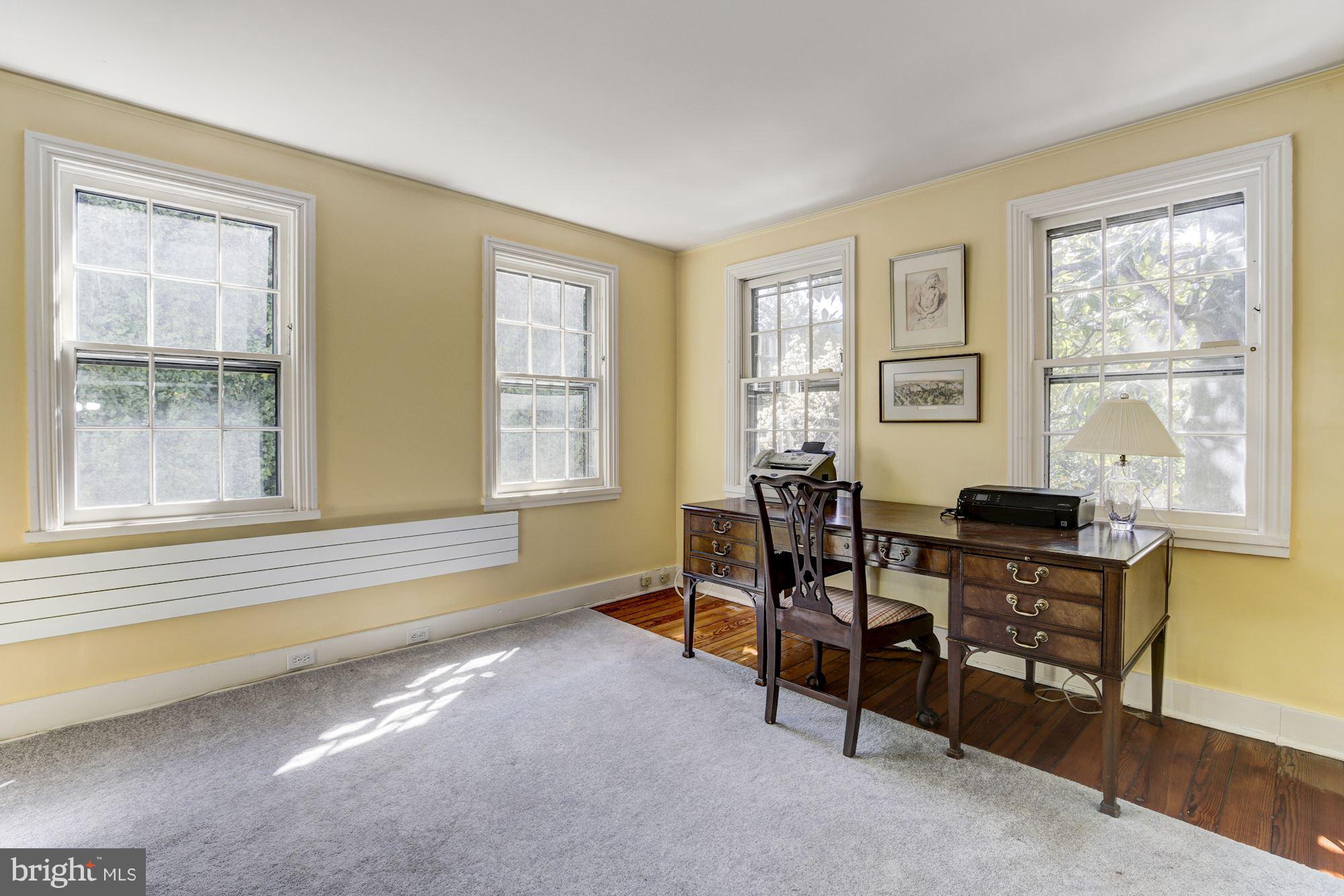 GEORGETOWN - Residential