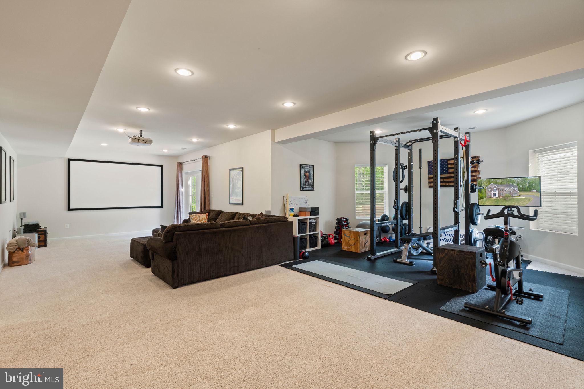 OAKLEY RESERVE - Residential