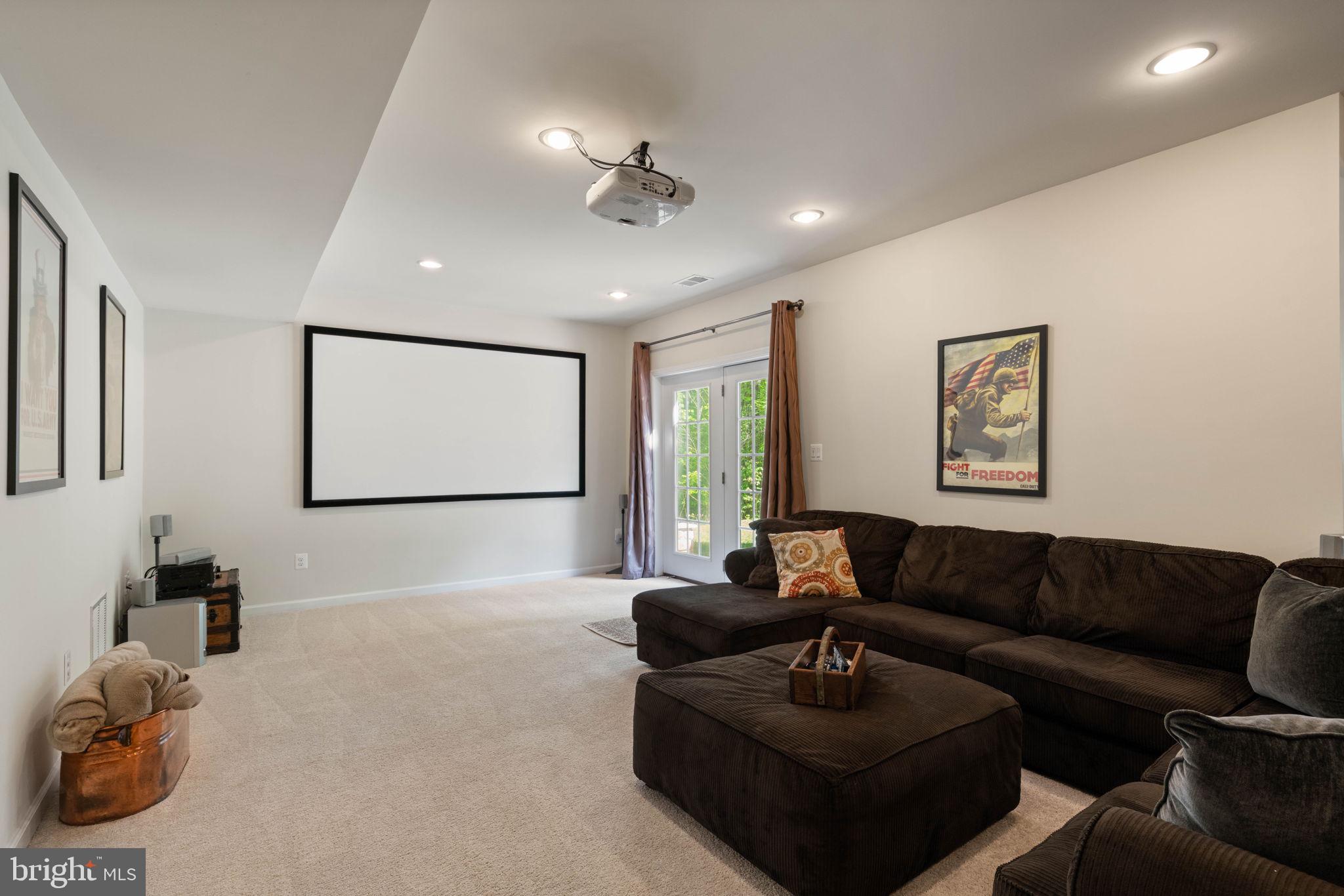 OAKLEY RESERVE - Residential