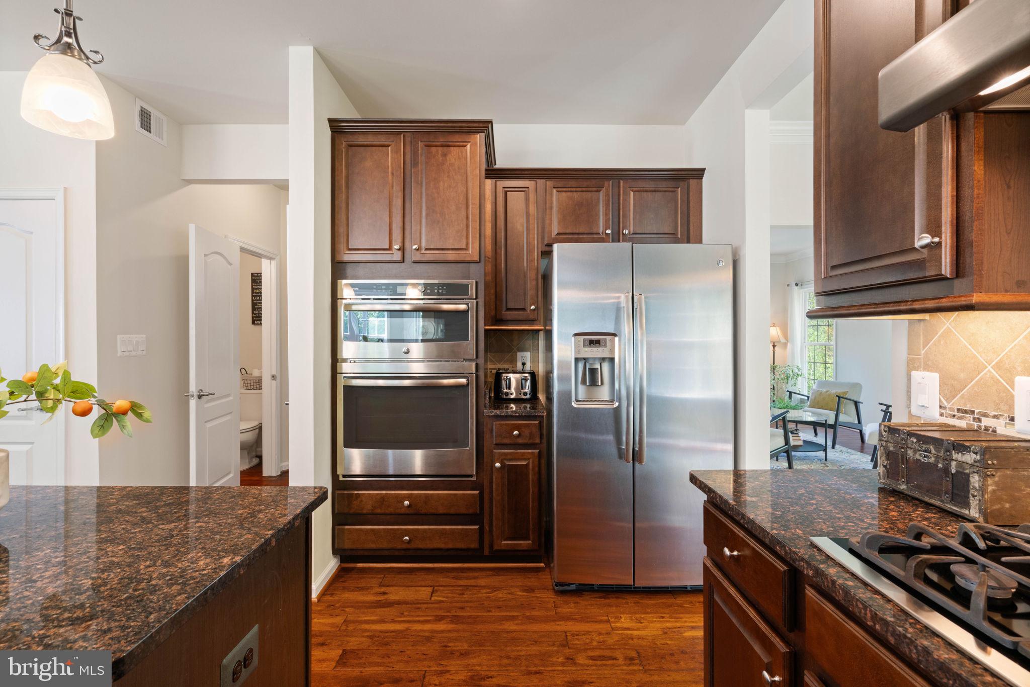 OAKLEY RESERVE - Residential