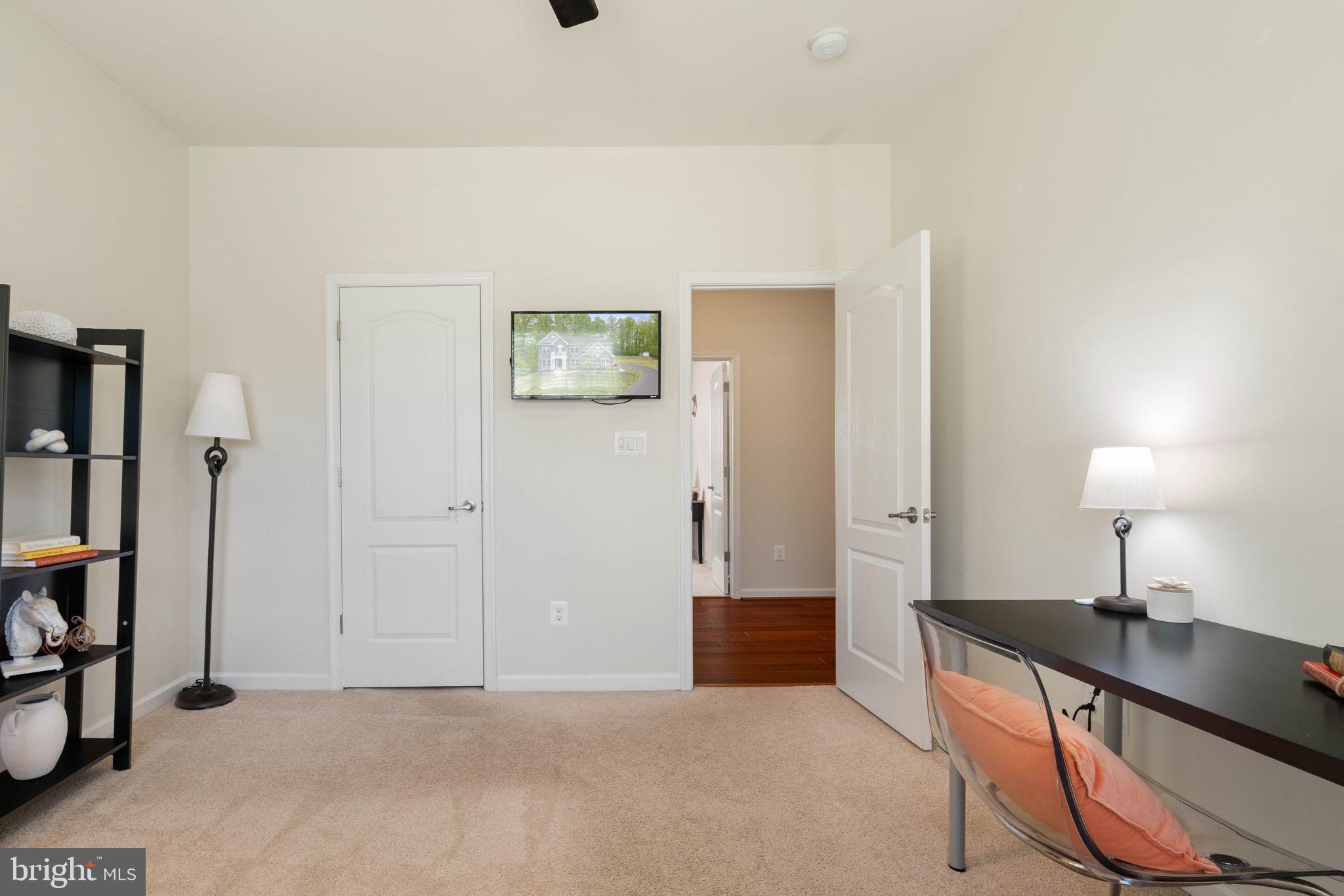 OAKLEY RESERVE - Residential