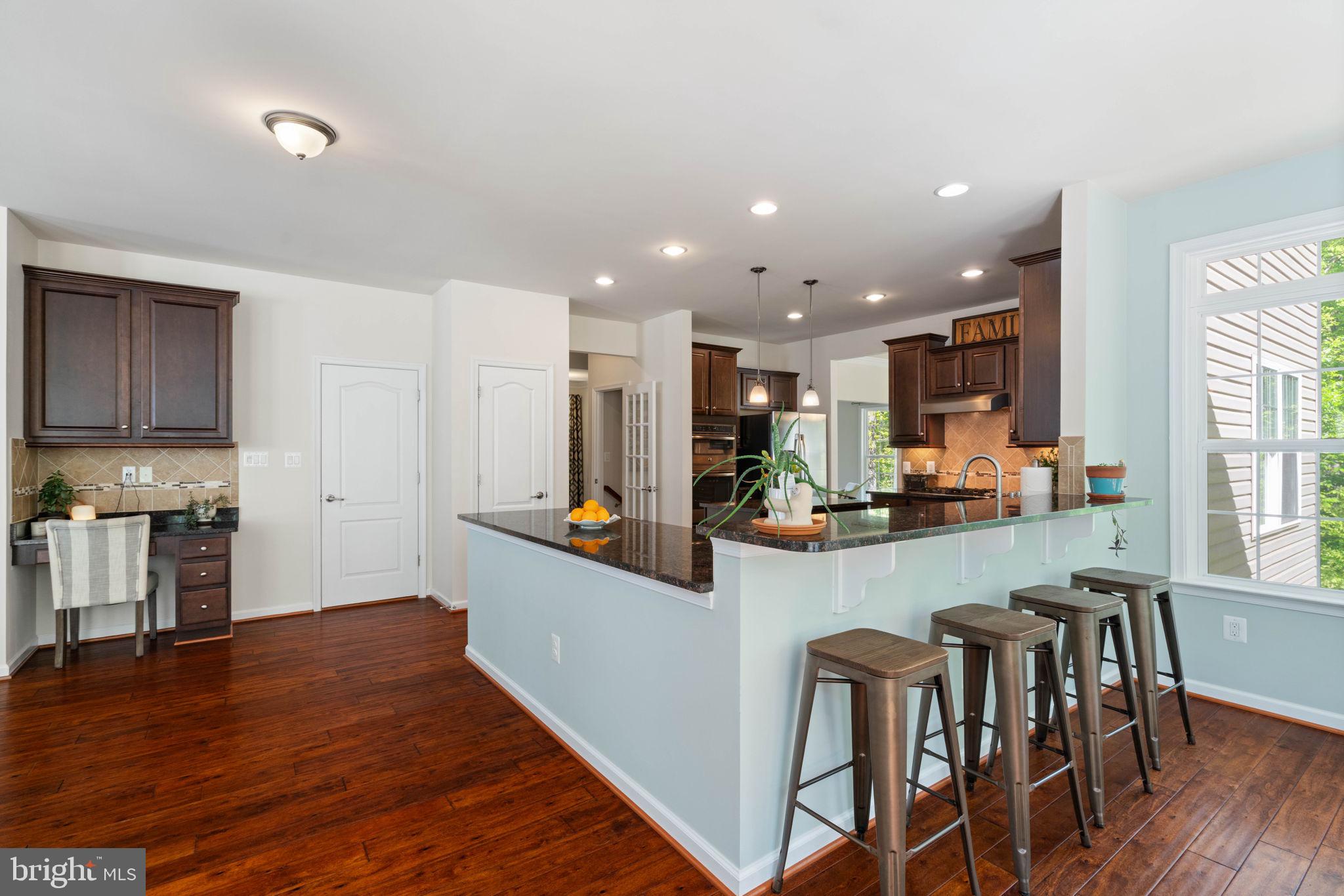 OAKLEY RESERVE - Residential