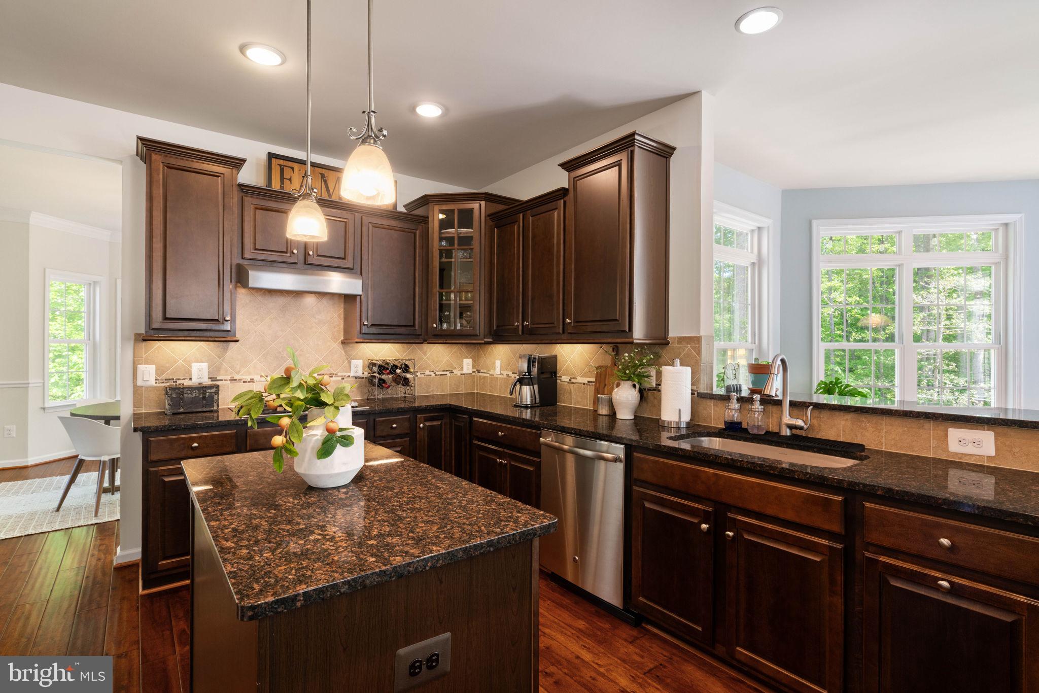 OAKLEY RESERVE - Residential