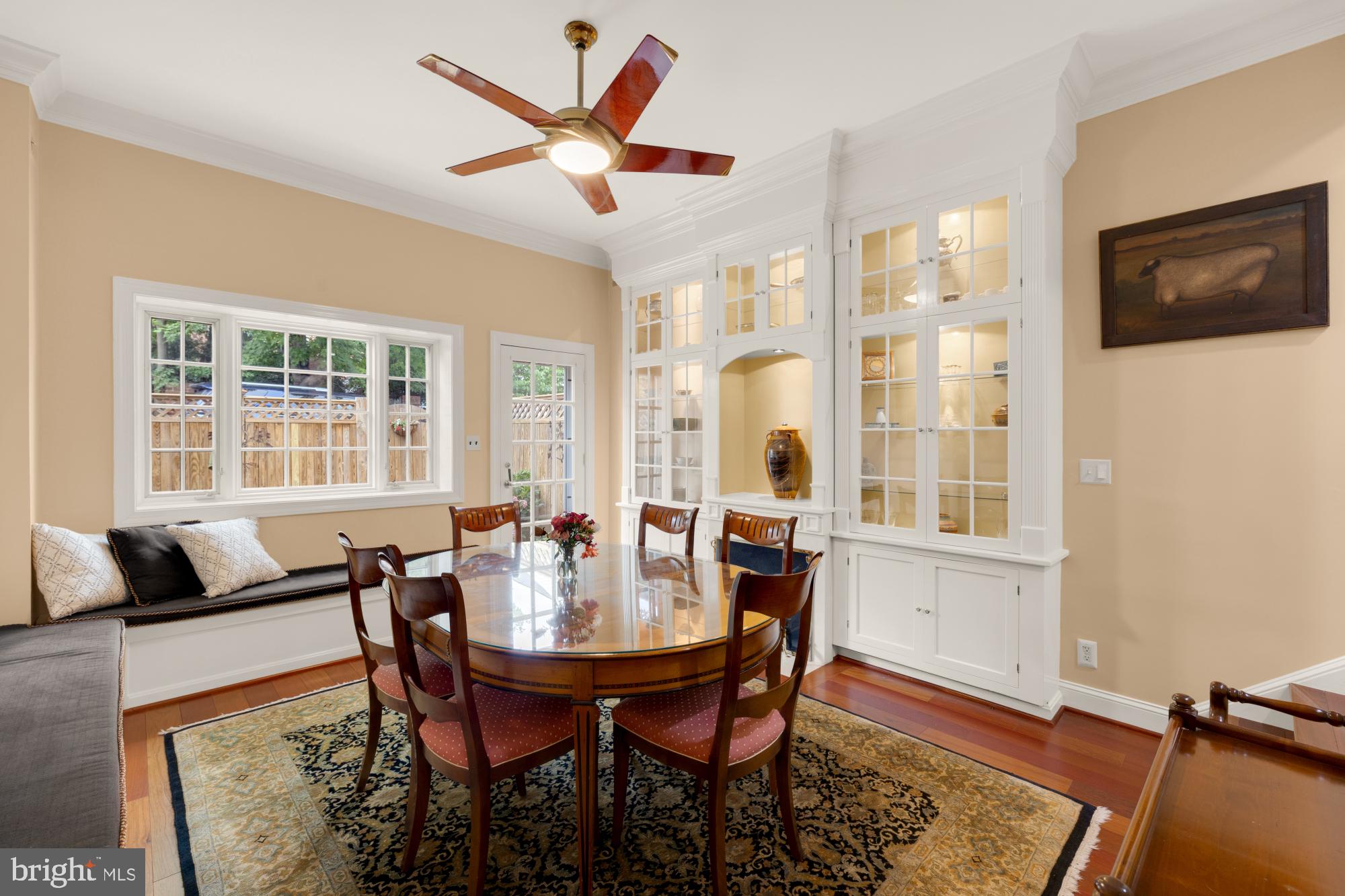 OLD TOWN ALEXANDRIA - Residential