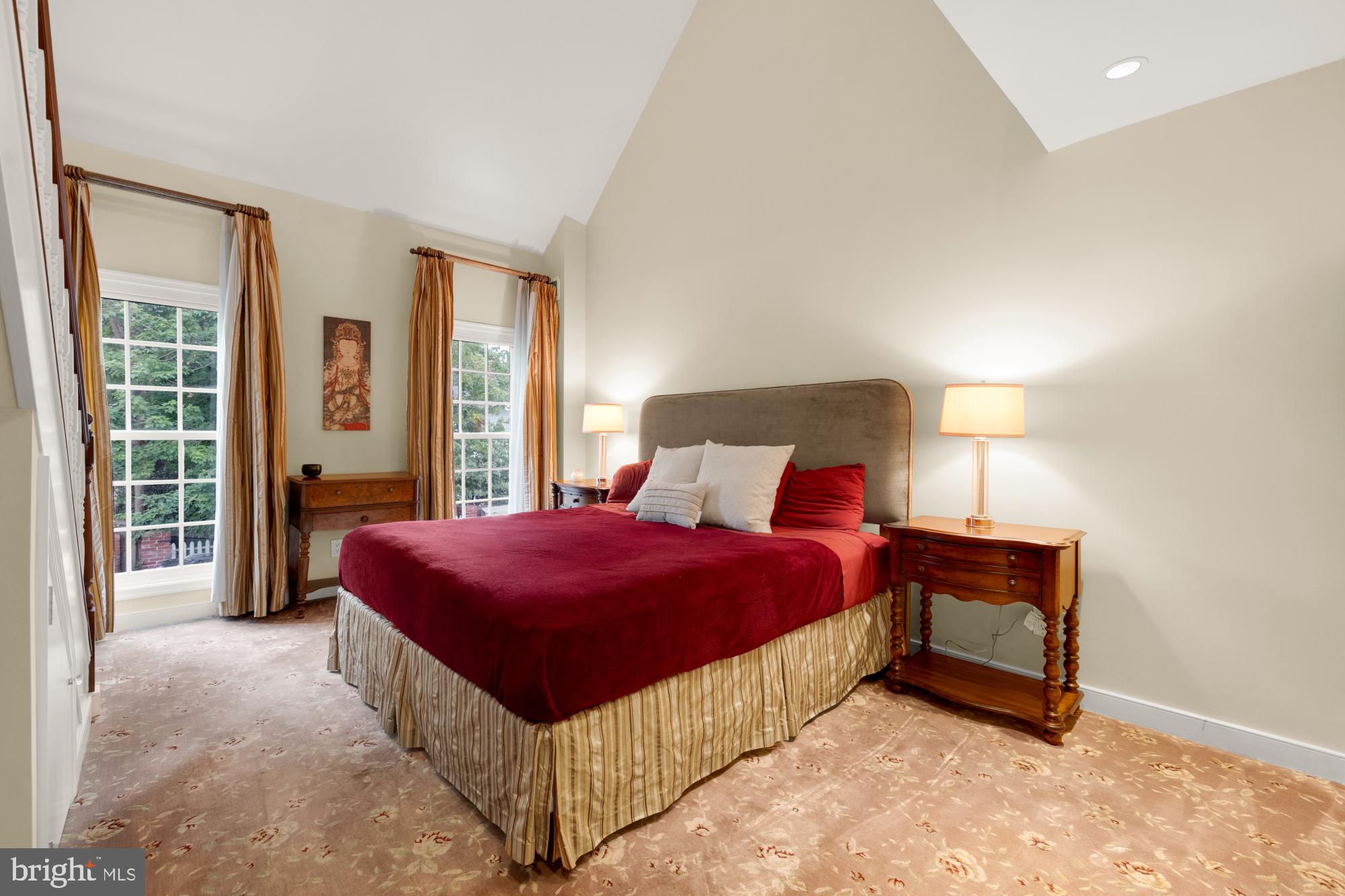 OLD TOWN ALEXANDRIA - Residential