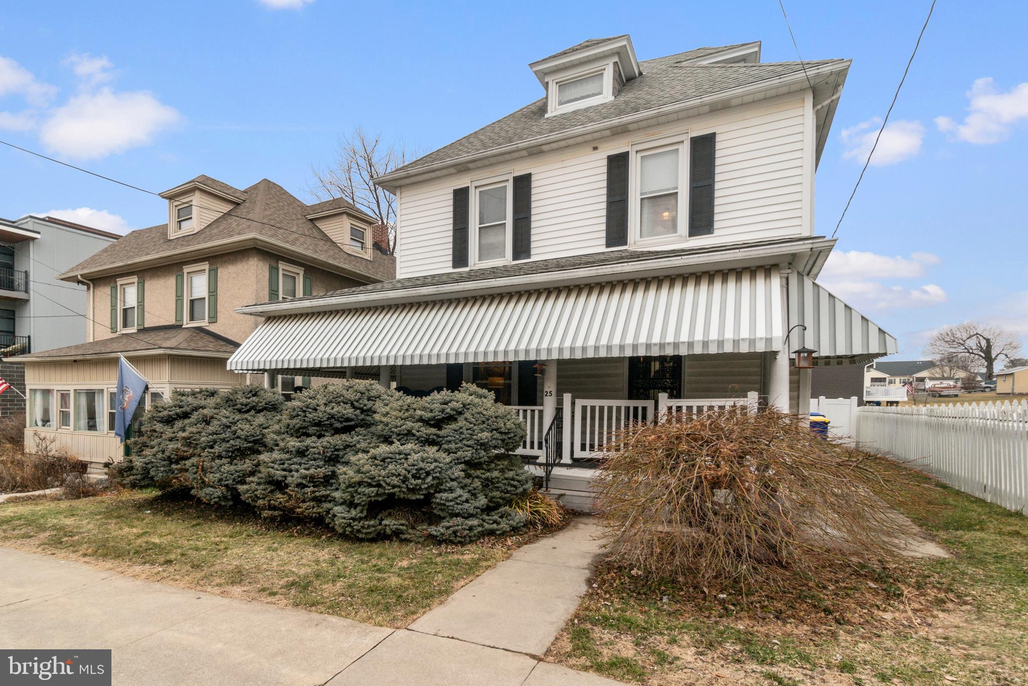 25 E FRANKLIN STREET