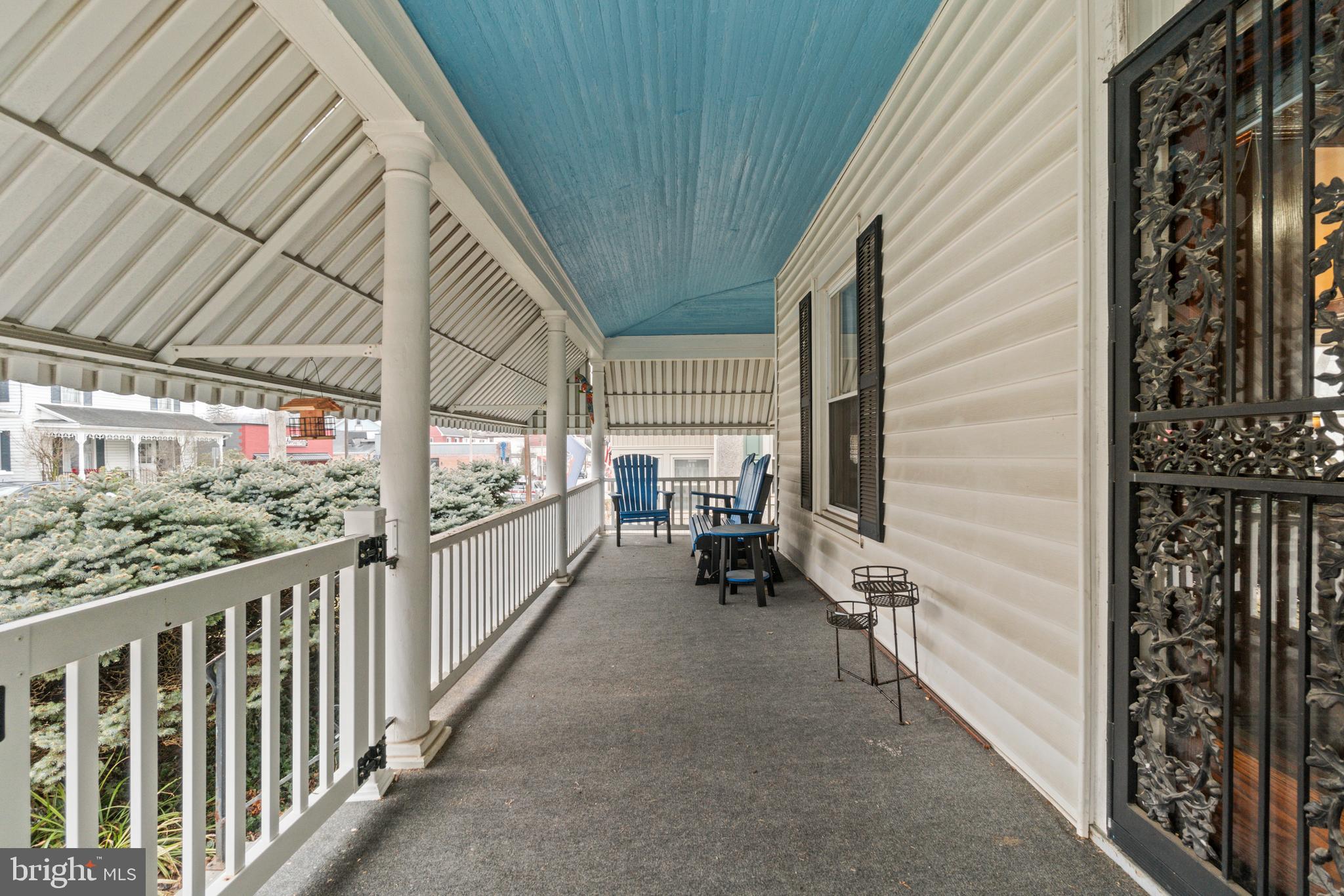 25 E FRANKLIN STREET