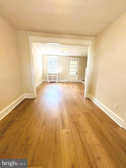 Townhouse For Sale - 923 Edgemore Road<br/> PHILADELPHIA, PA 19151