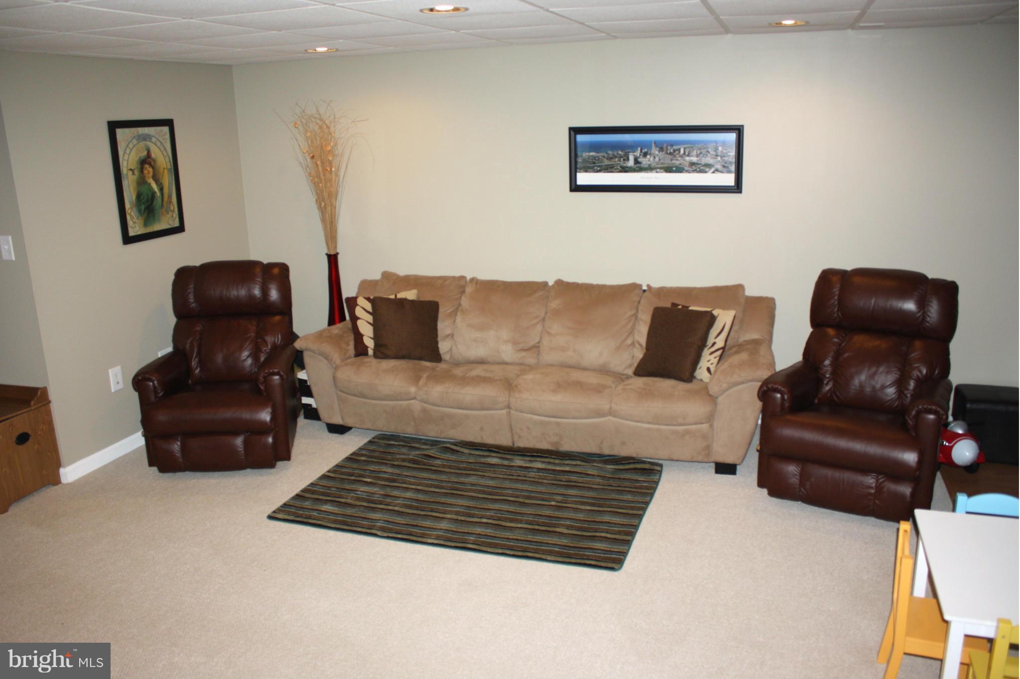 OAKHURST - Residential