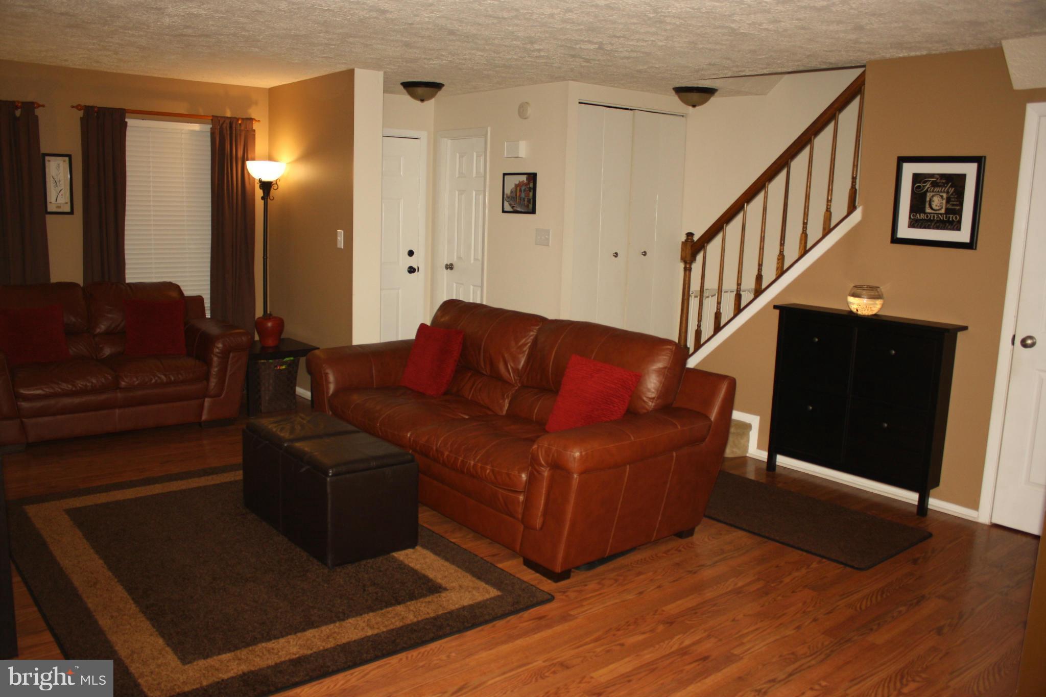 OAKHURST - Residential