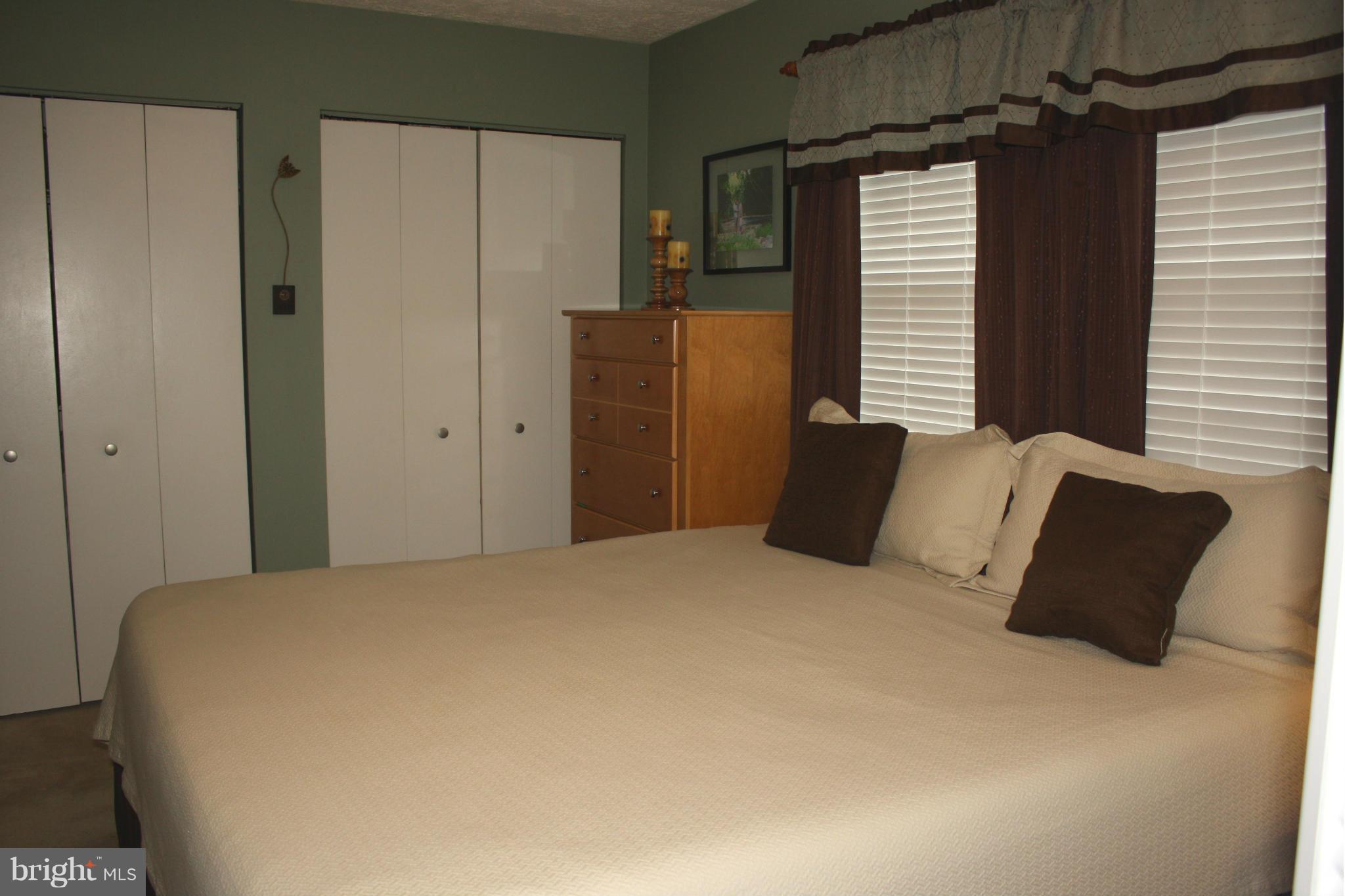 OAKHURST - Residential