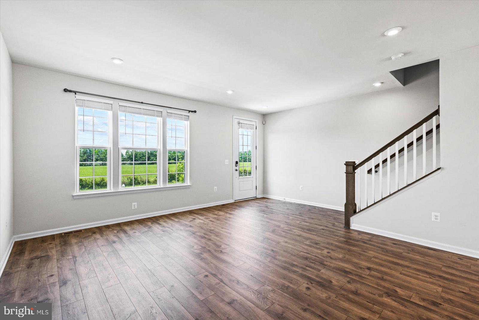 LANDING AT CENTRAL PARK - Residential