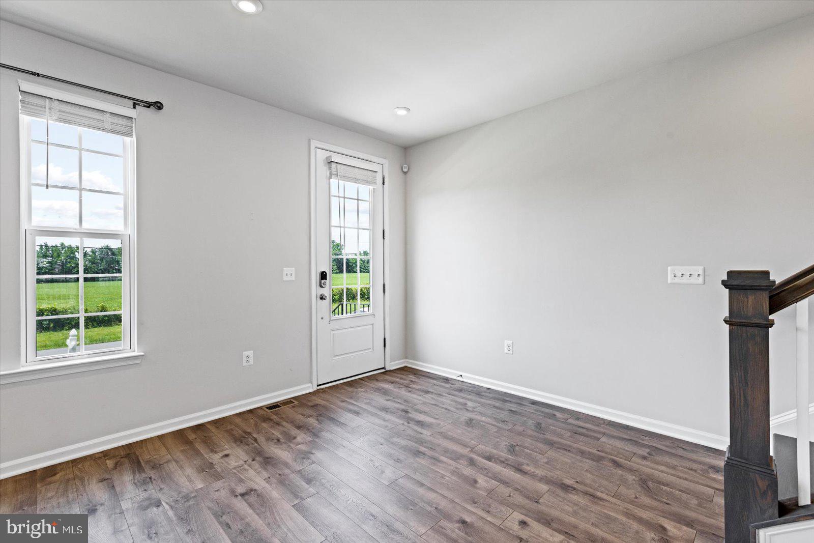 LANDING AT CENTRAL PARK - Residential