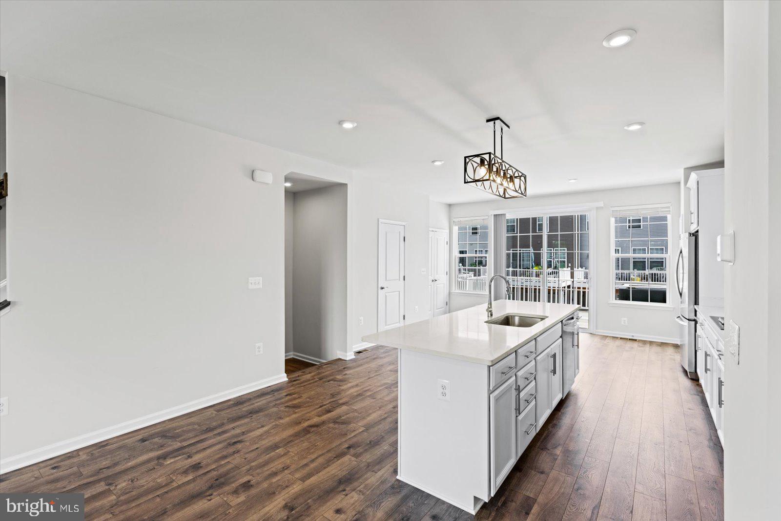 LANDING AT CENTRAL PARK - Residential