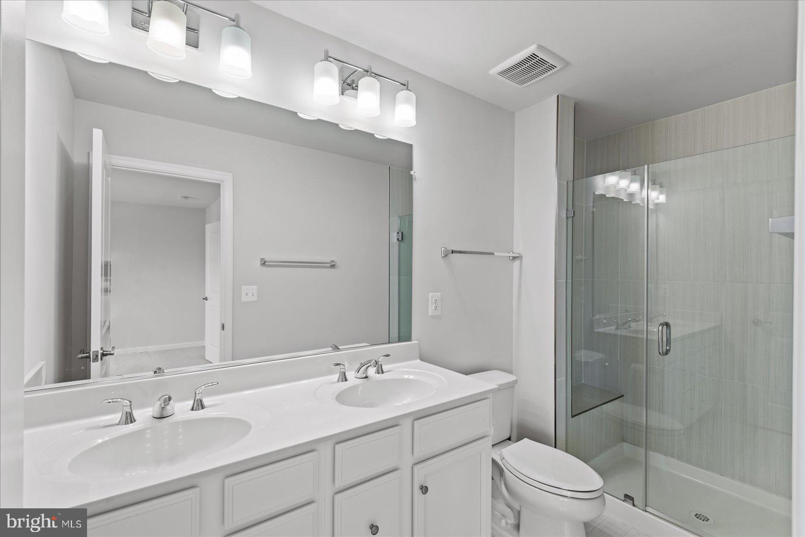 LANDING AT CENTRAL PARK - Residential