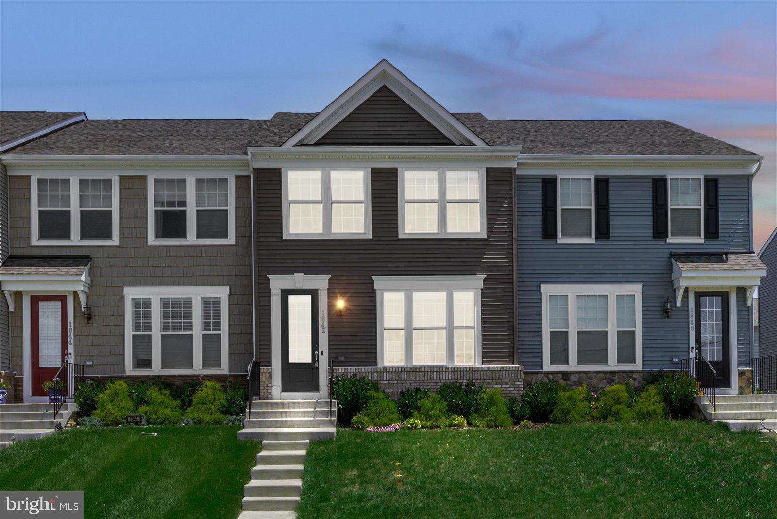 LANDING AT CENTRAL PARK - Residential