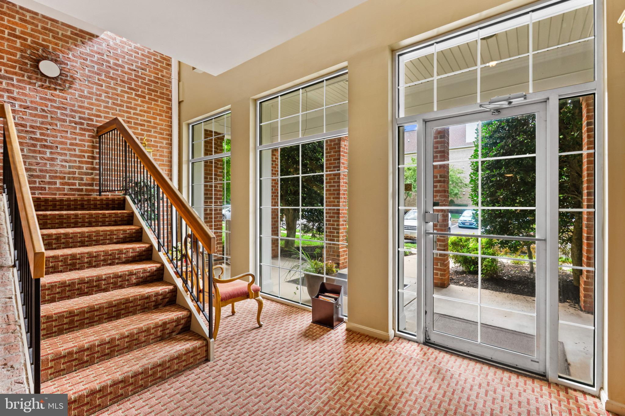 508 LIMERICK CIRCLE 303