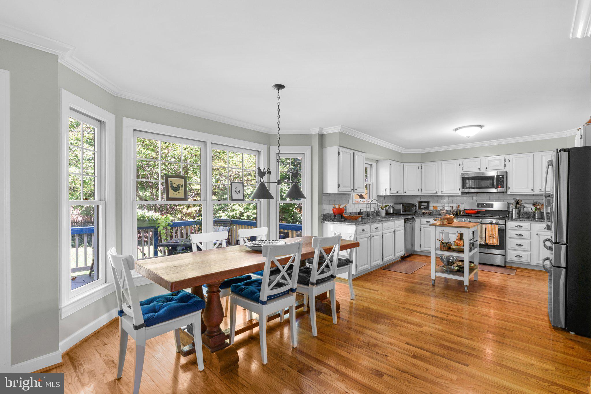 WOODSIDE - Residential