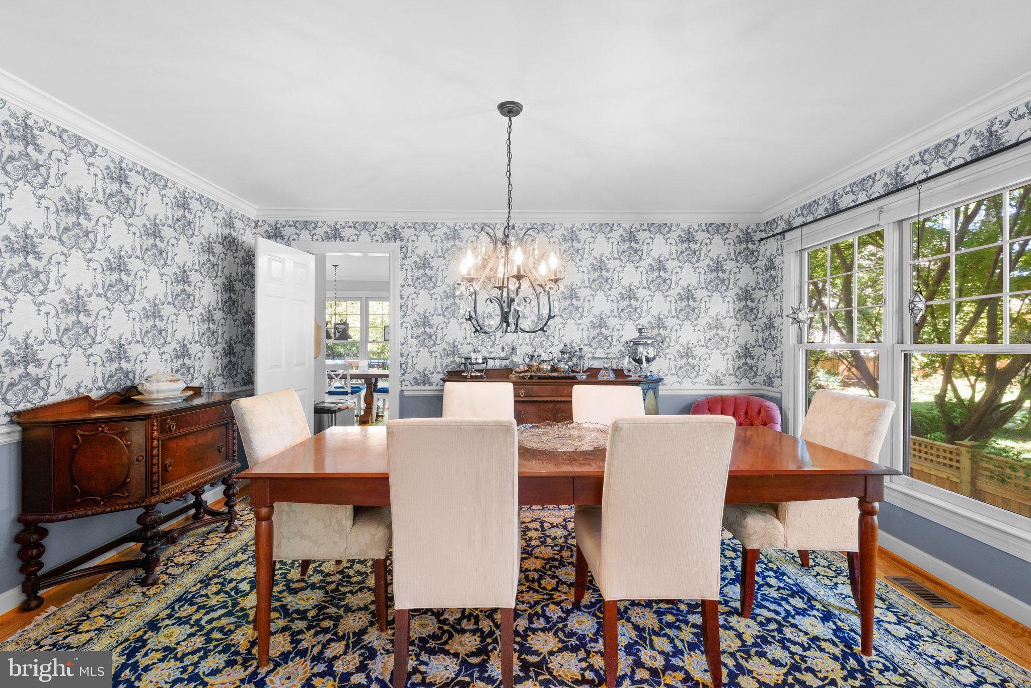 WOODSIDE - Residential