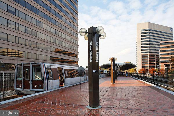 WOODSIDE - Residential