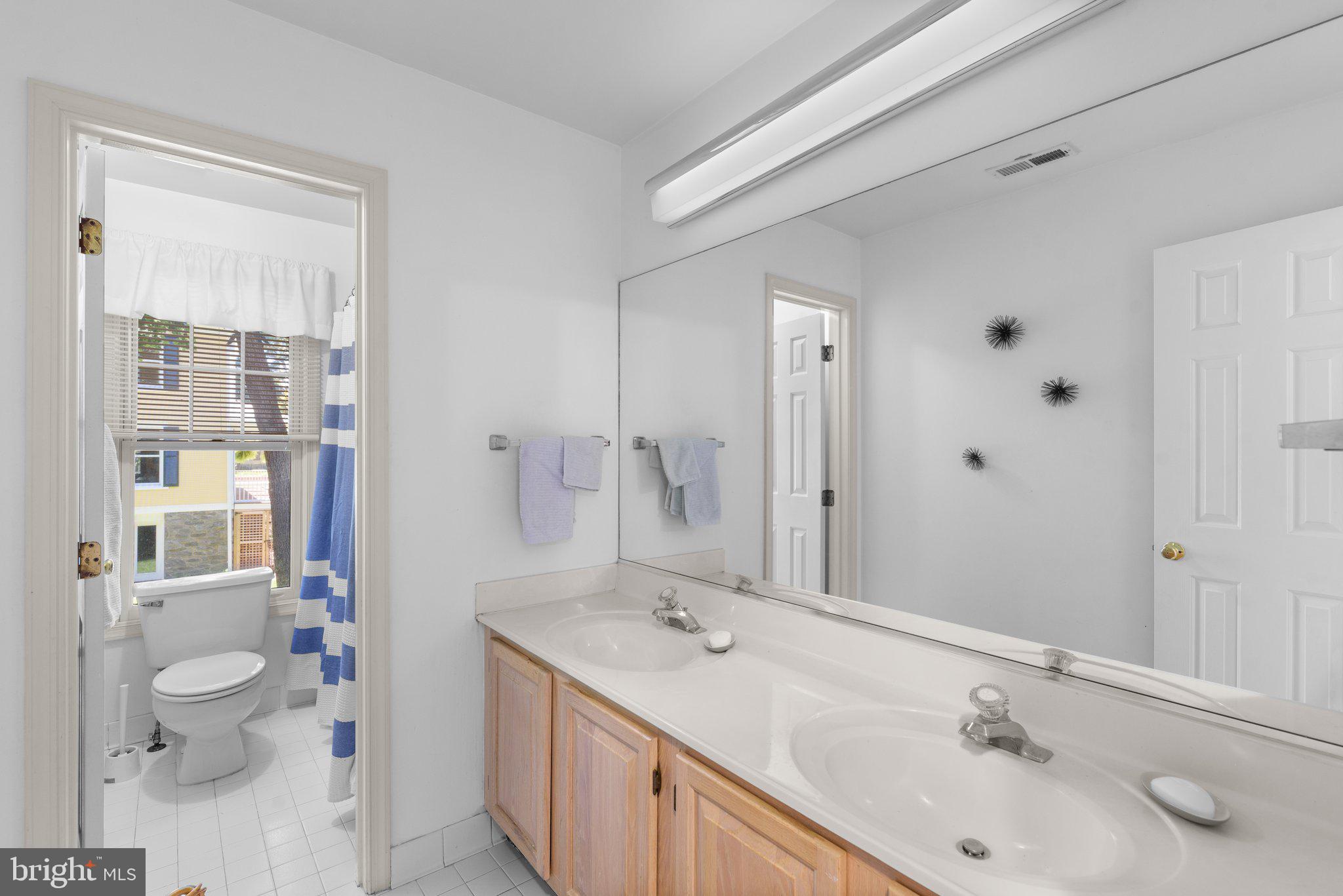 WOODSIDE - Residential