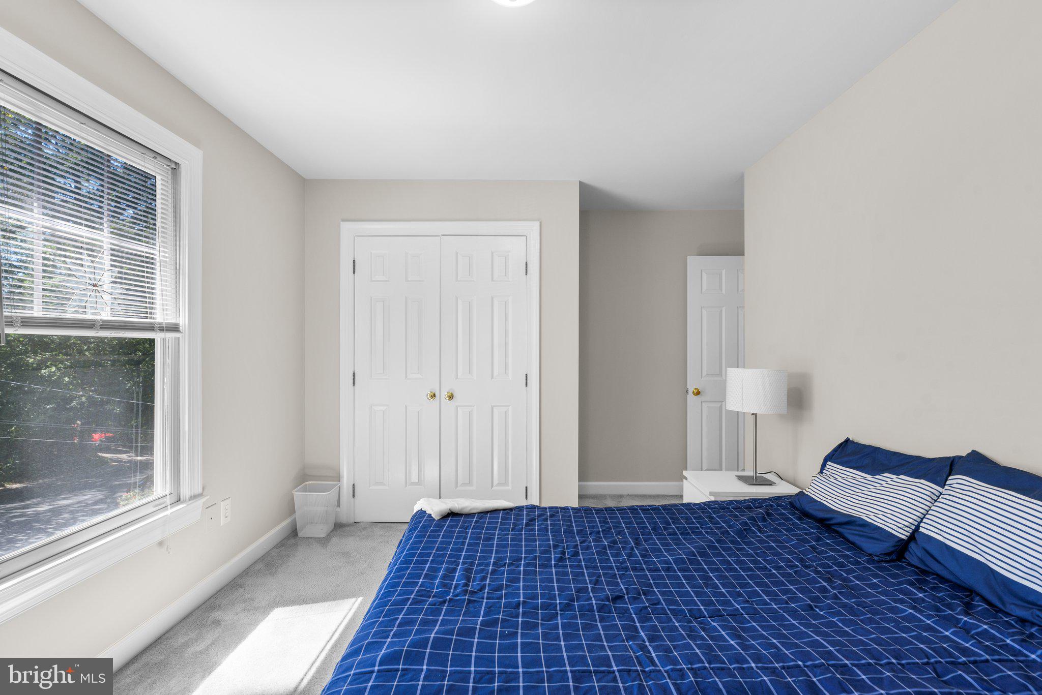 WOODSIDE - Residential