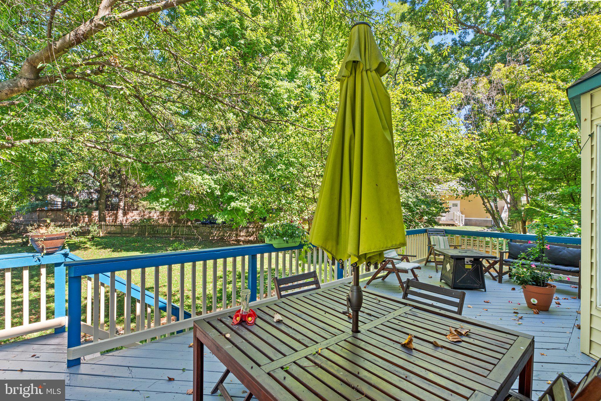 WOODSIDE - Residential