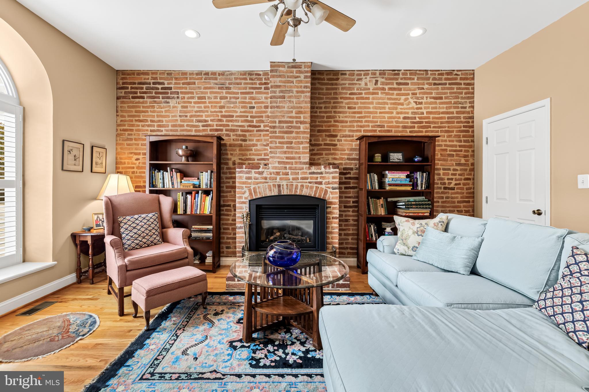 1224 S HANOVER