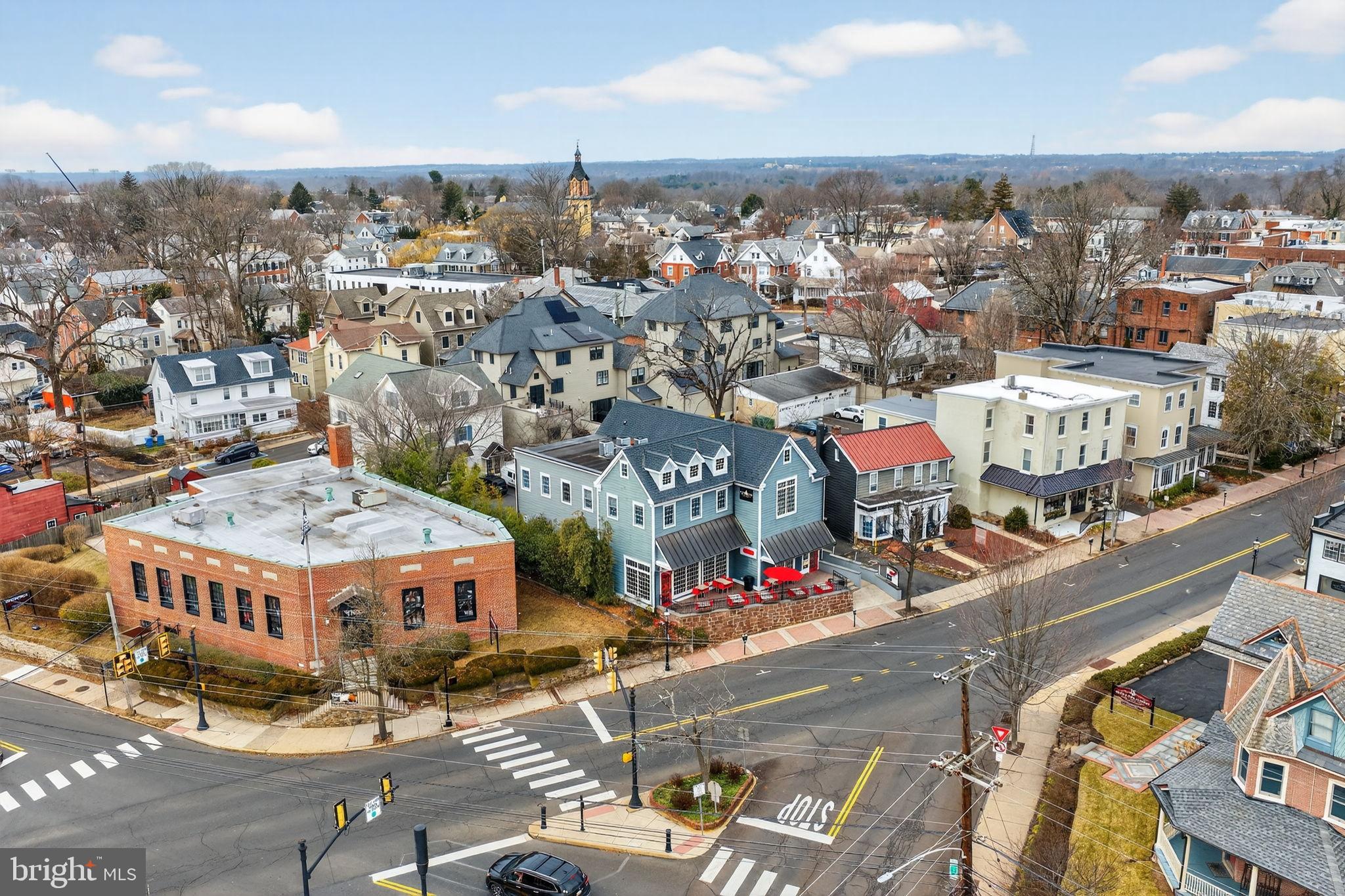 DOYLESTOWN - Commercial Sale