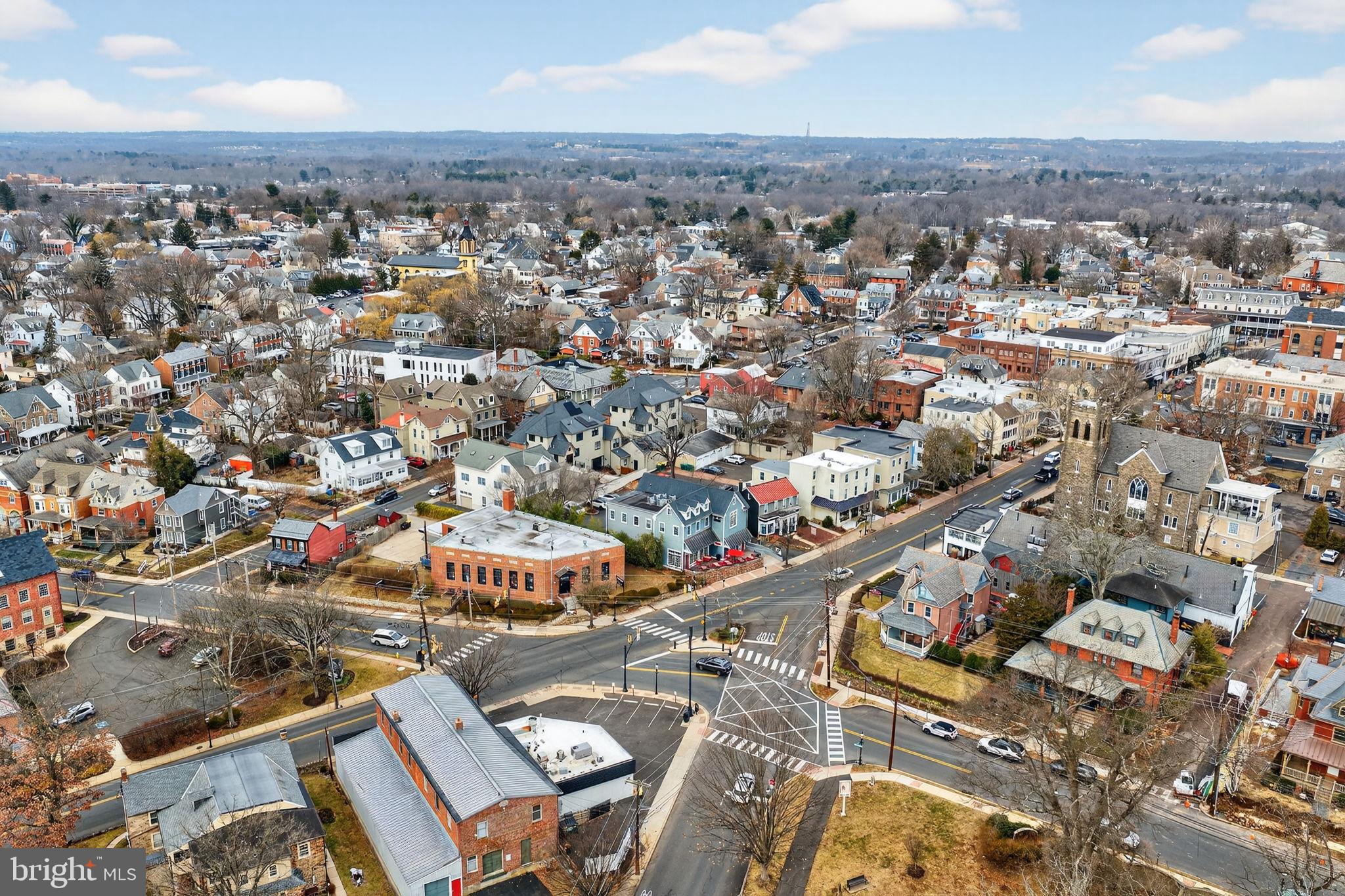 DOYLESTOWN - Commercial Sale