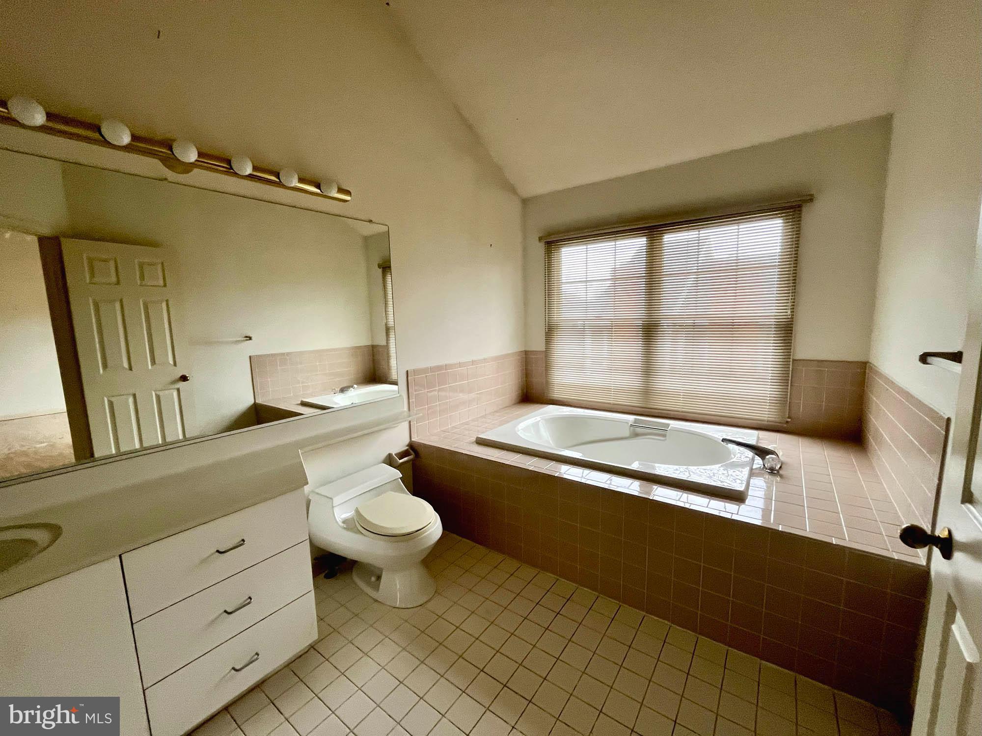 GREENE TREE - Residential