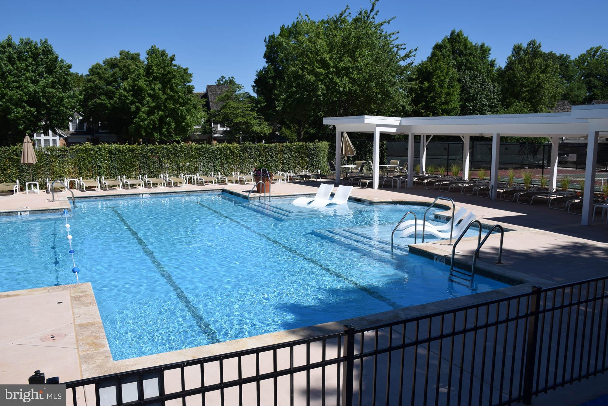 GREENE TREE - Residential