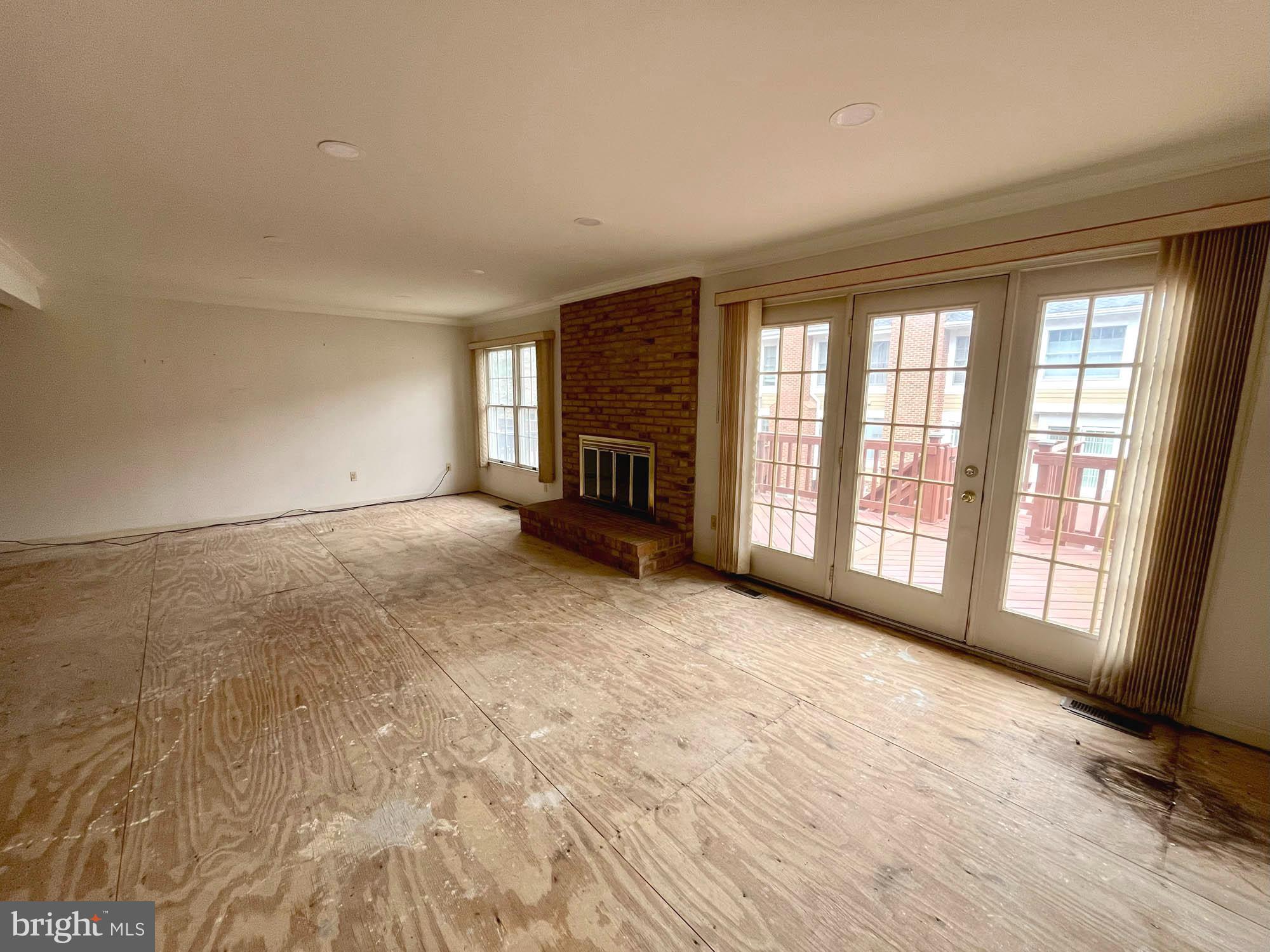 GREENE TREE - Residential