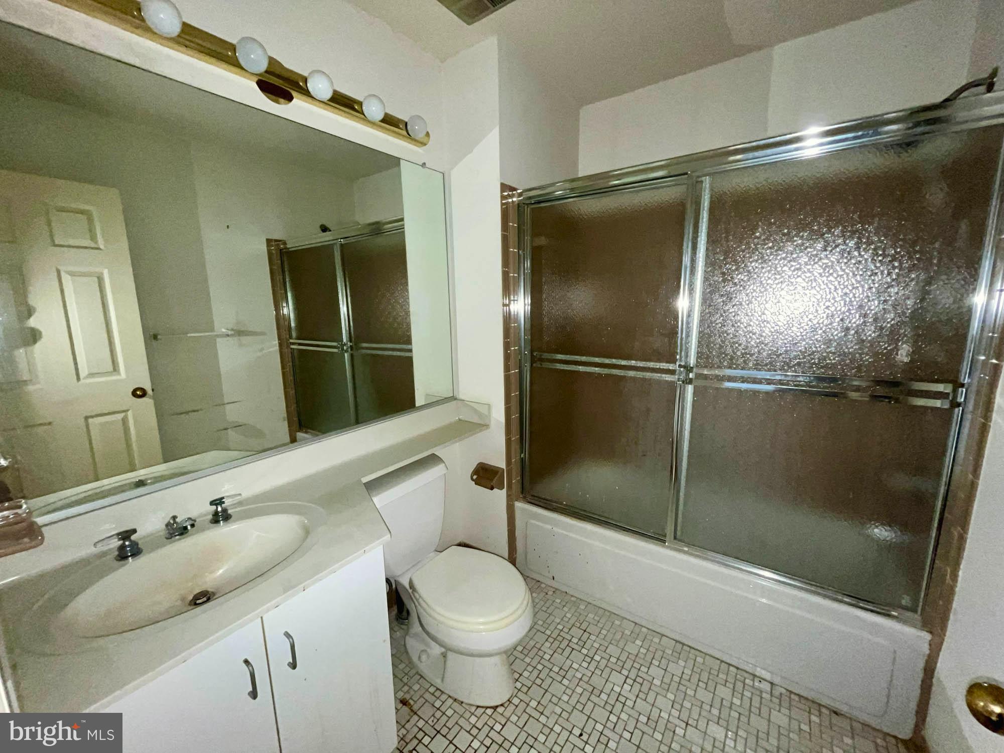 GREENE TREE - Residential