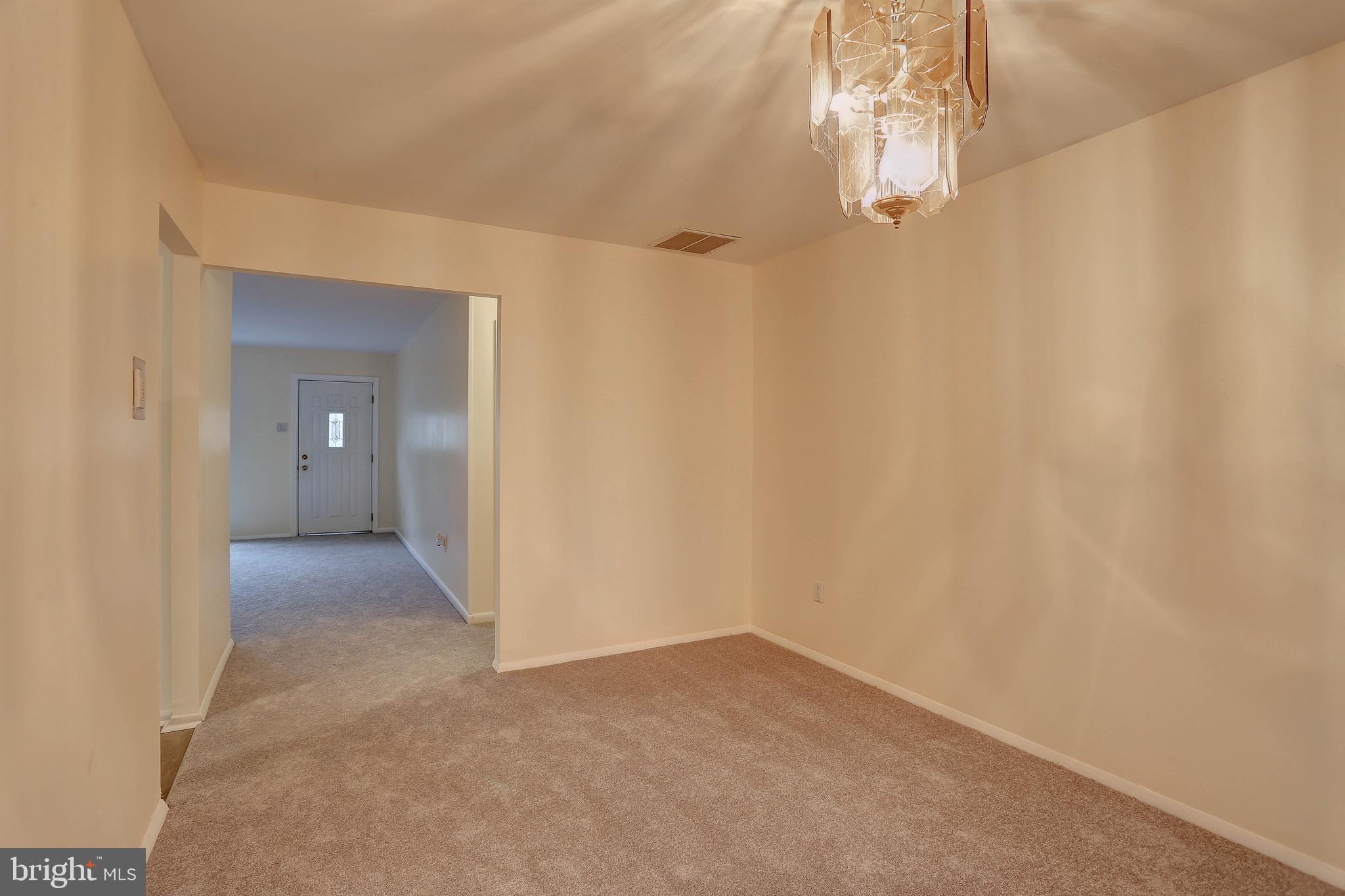 THE PROVINCES - Residential