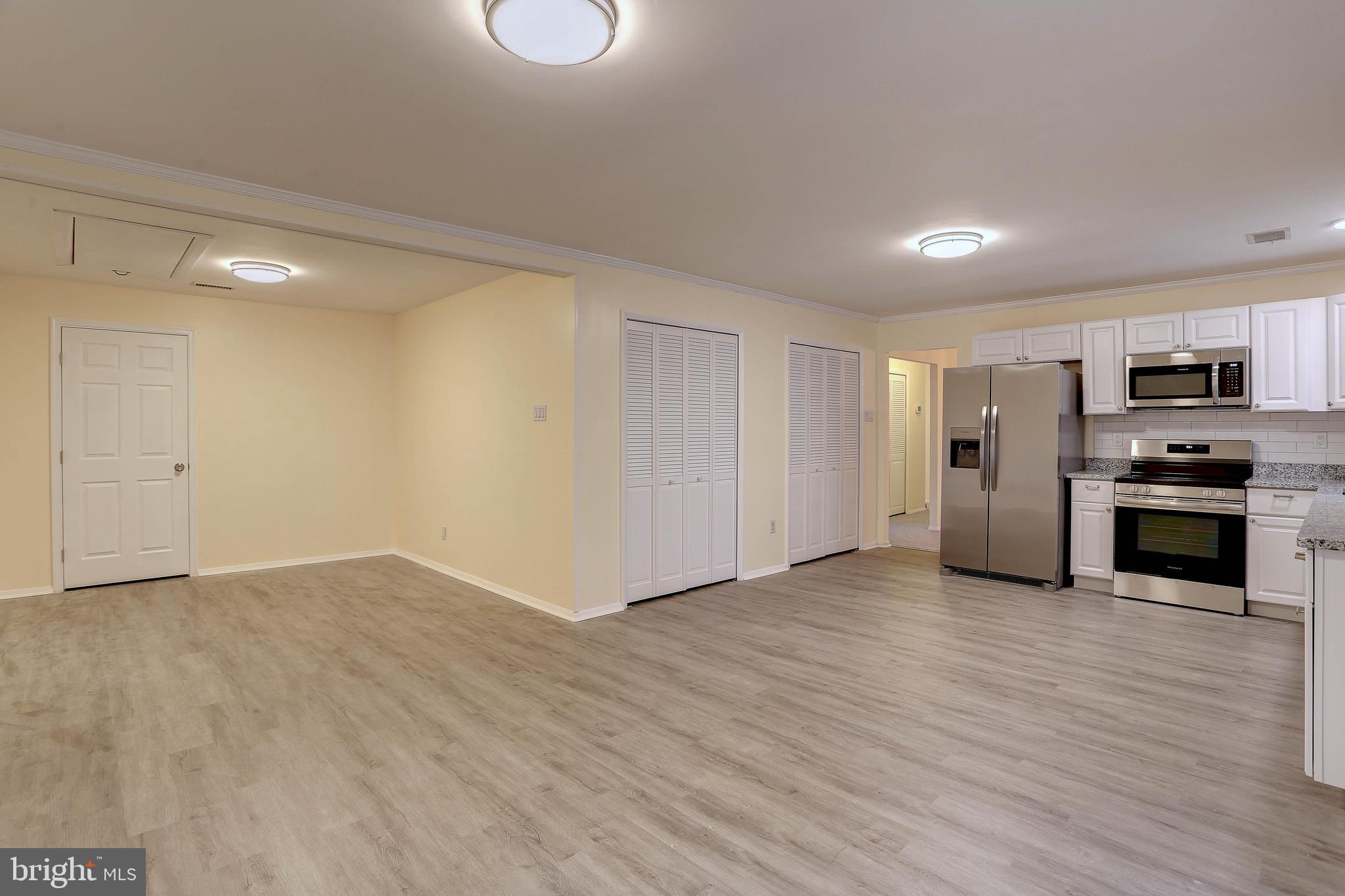 THE PROVINCES - Residential