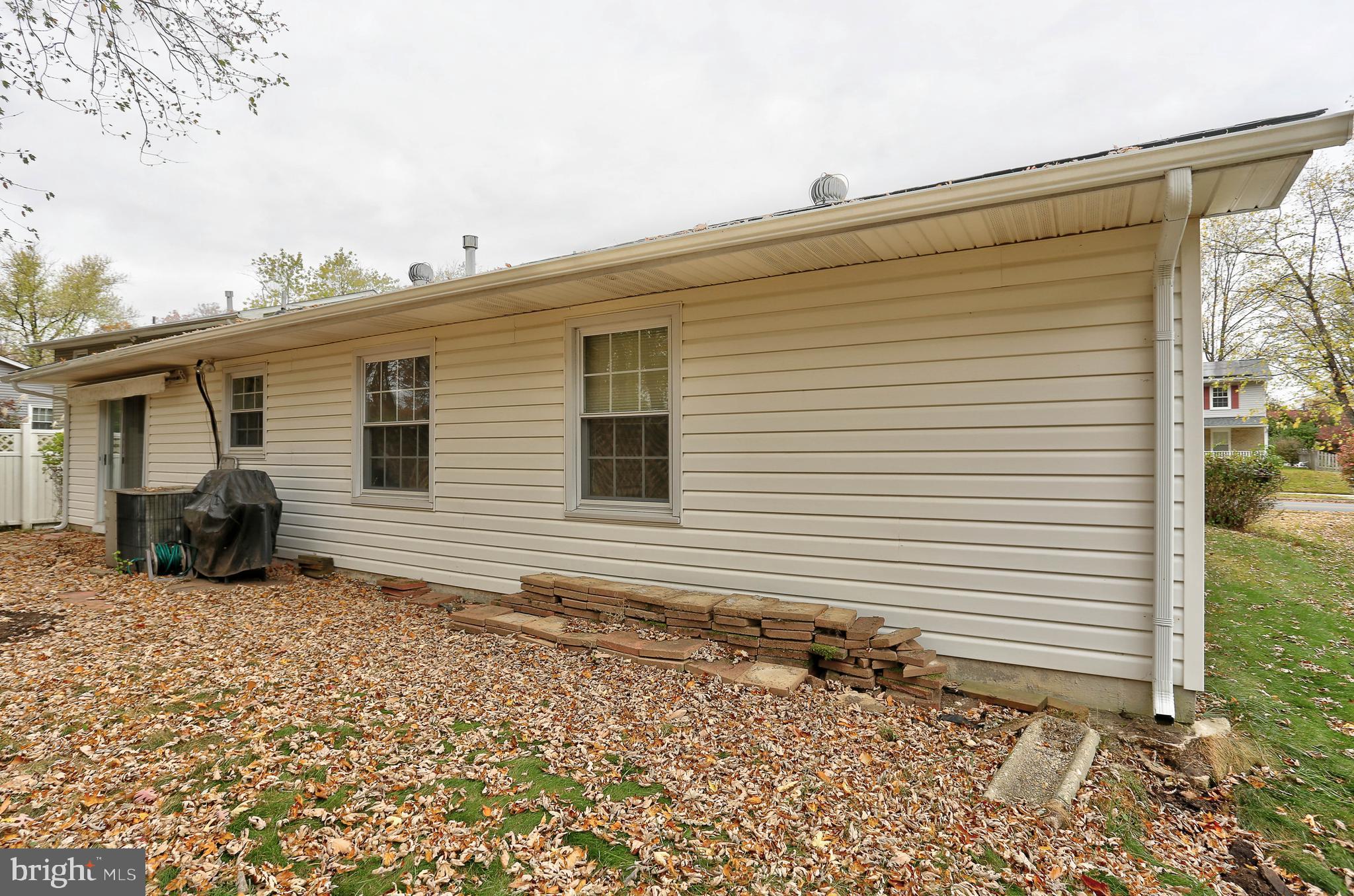 THE PROVINCES - Residential