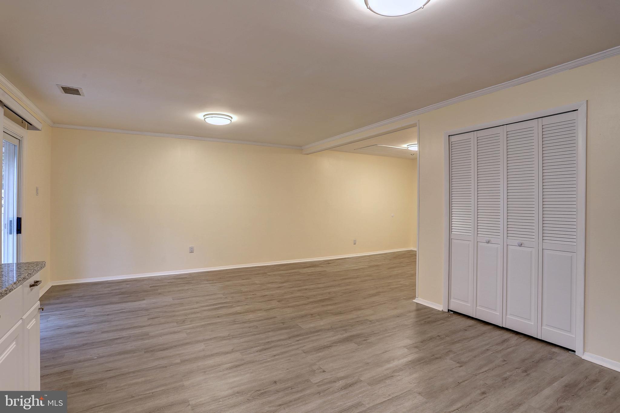 THE PROVINCES - Residential