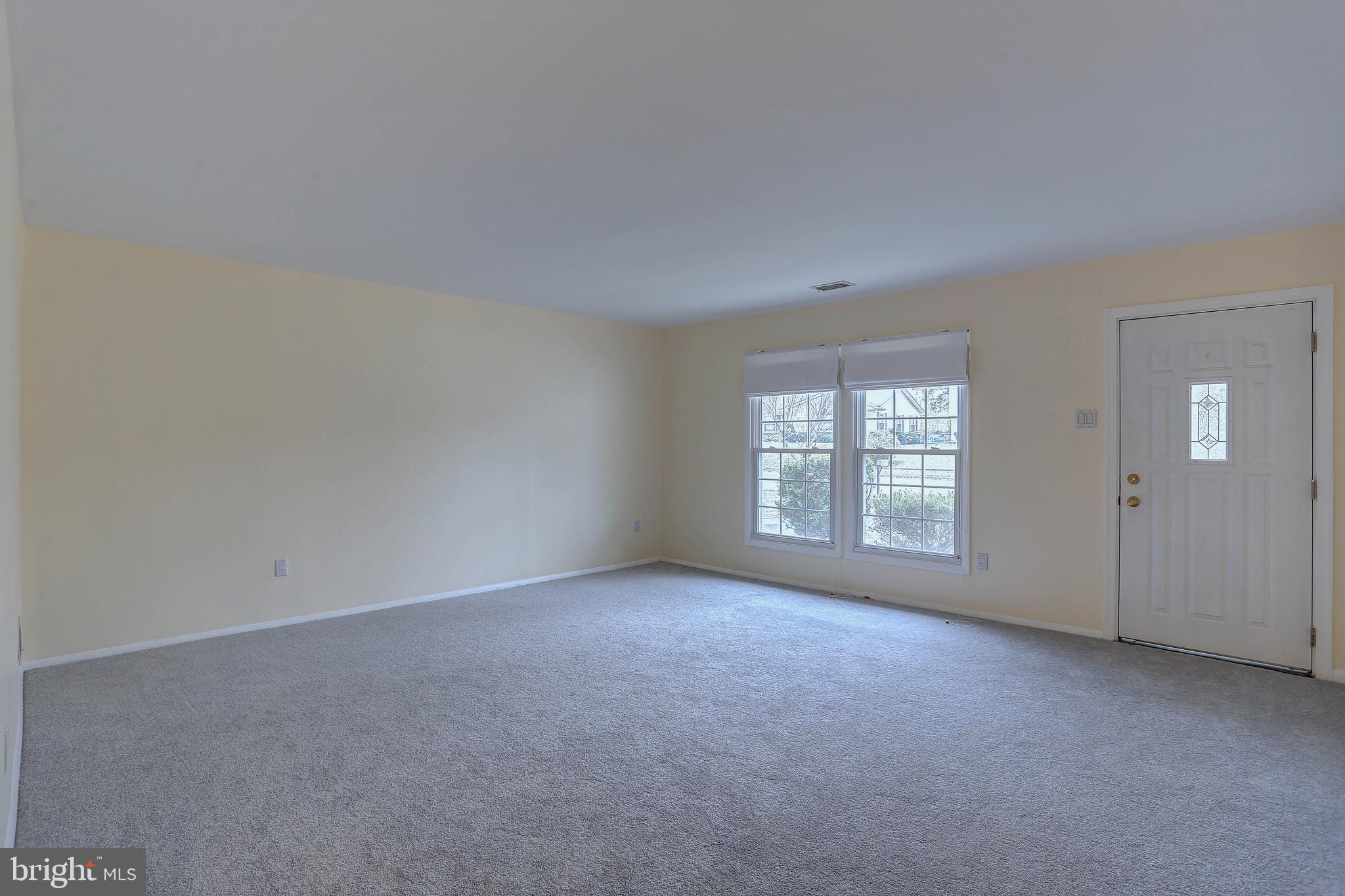 THE PROVINCES - Residential