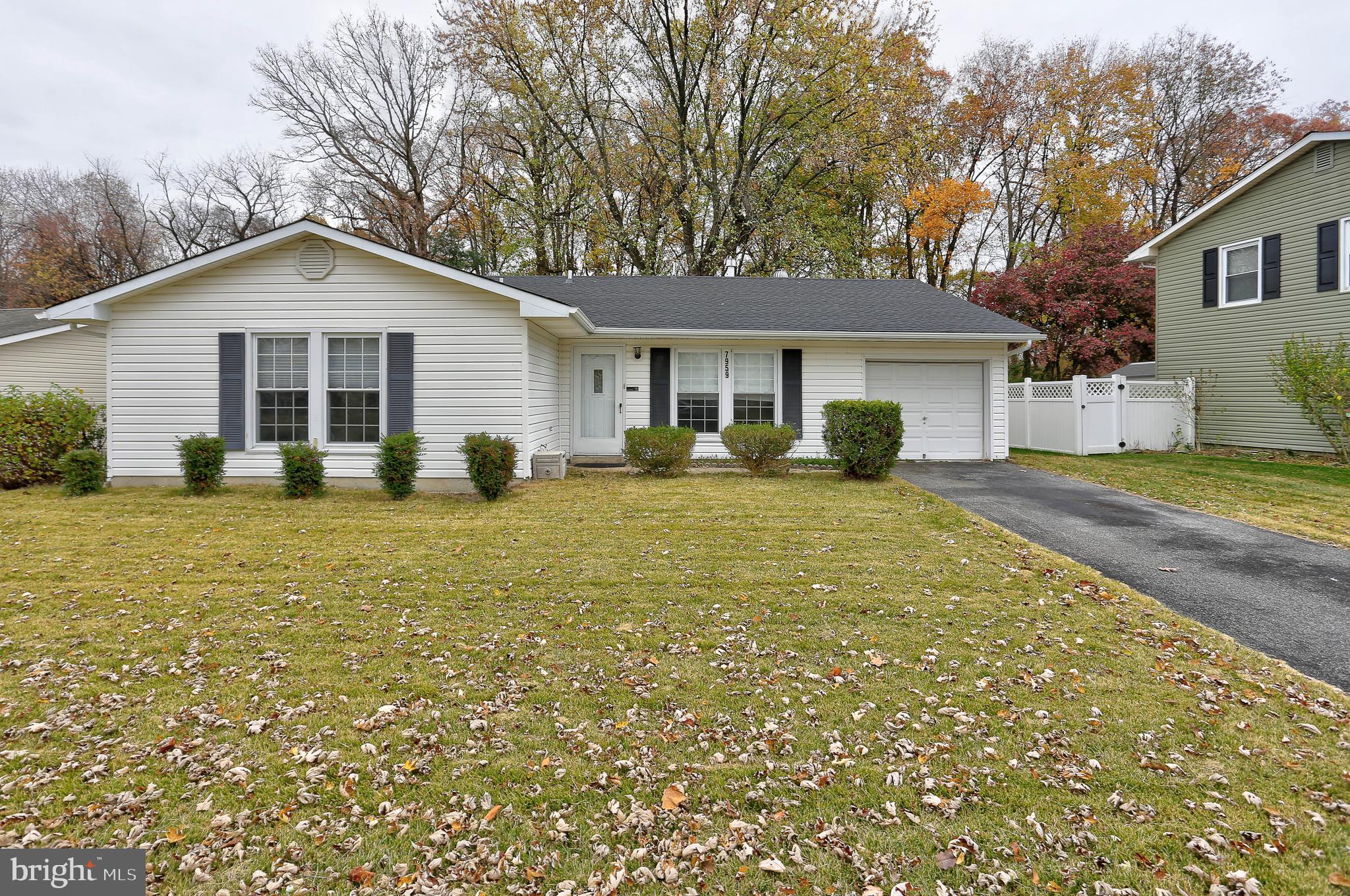 THE PROVINCES - Residential