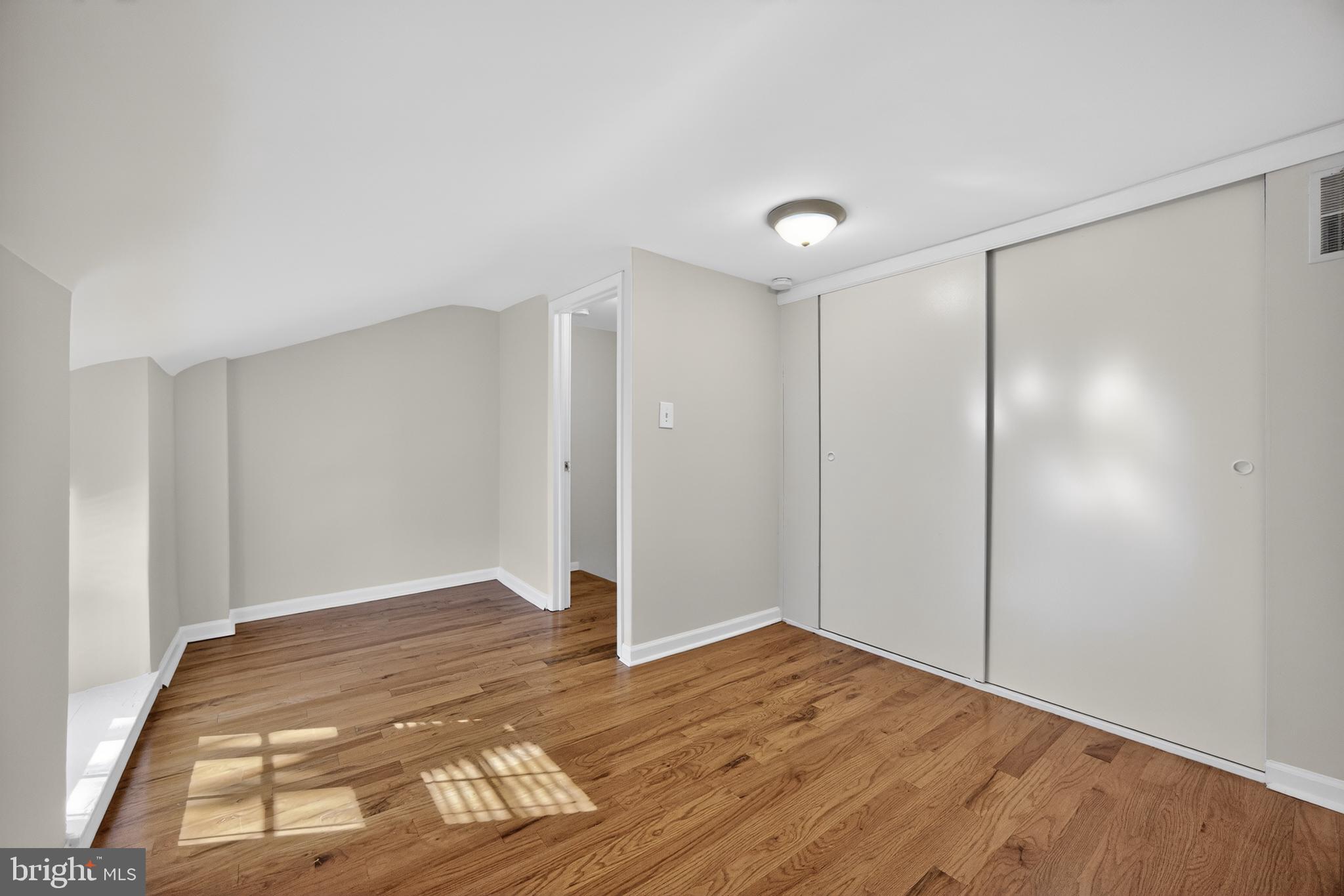 MANAYUNK - Residential