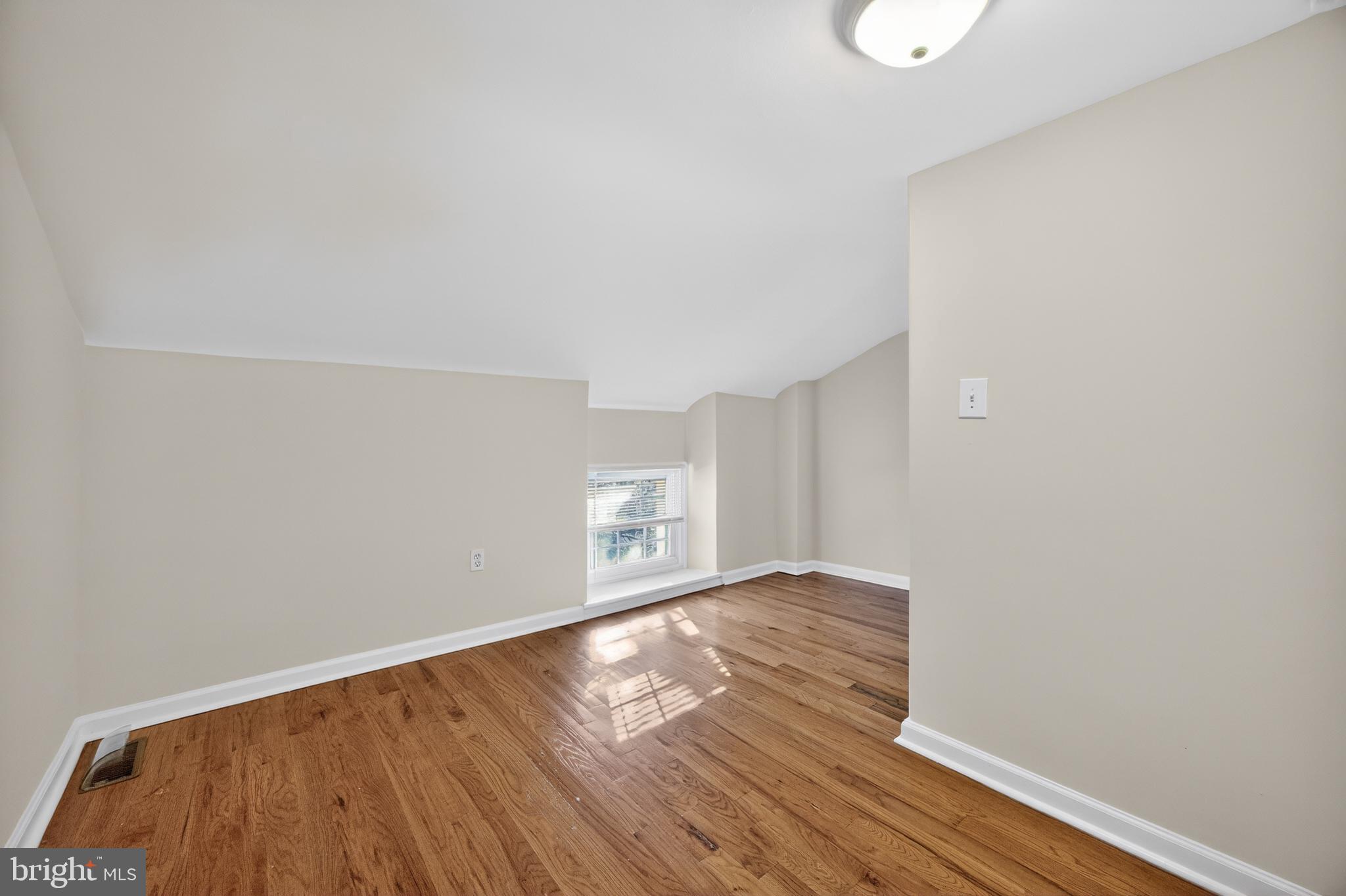 MANAYUNK - Residential