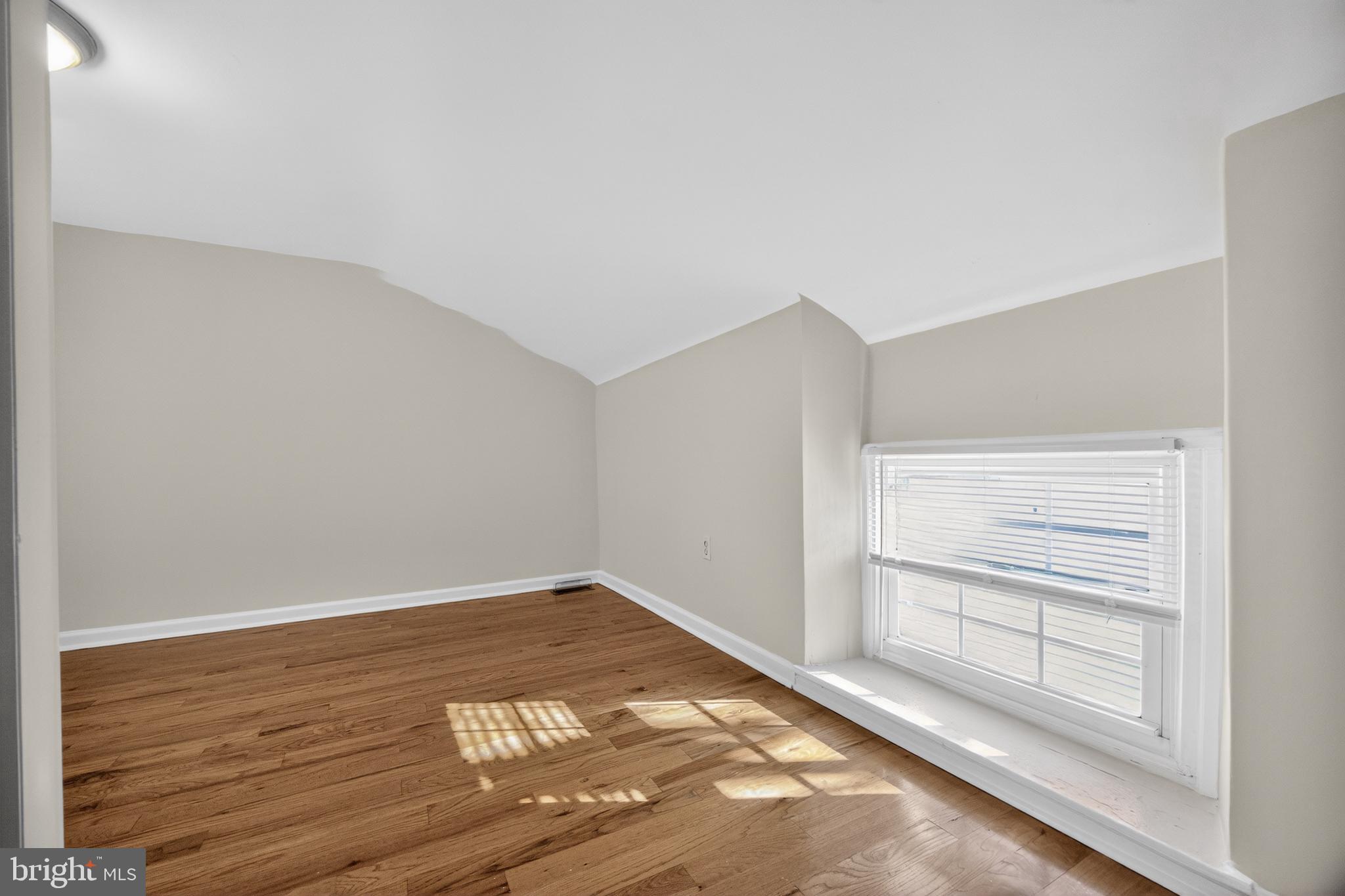 MANAYUNK - Residential