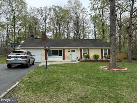 106 Clore Drive, Stafford, VA MLS: VAST2038018