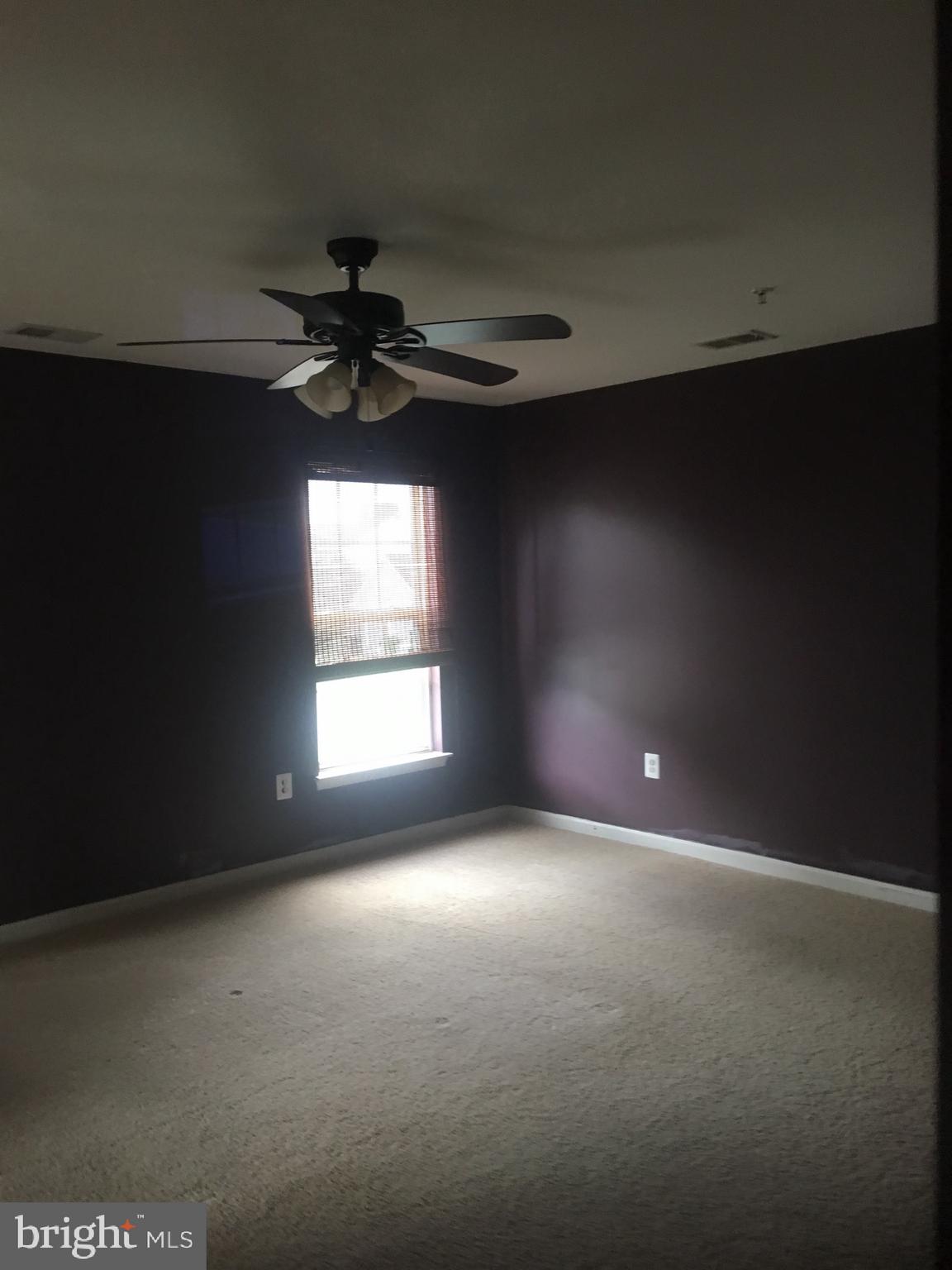 WESTBURY - Residential