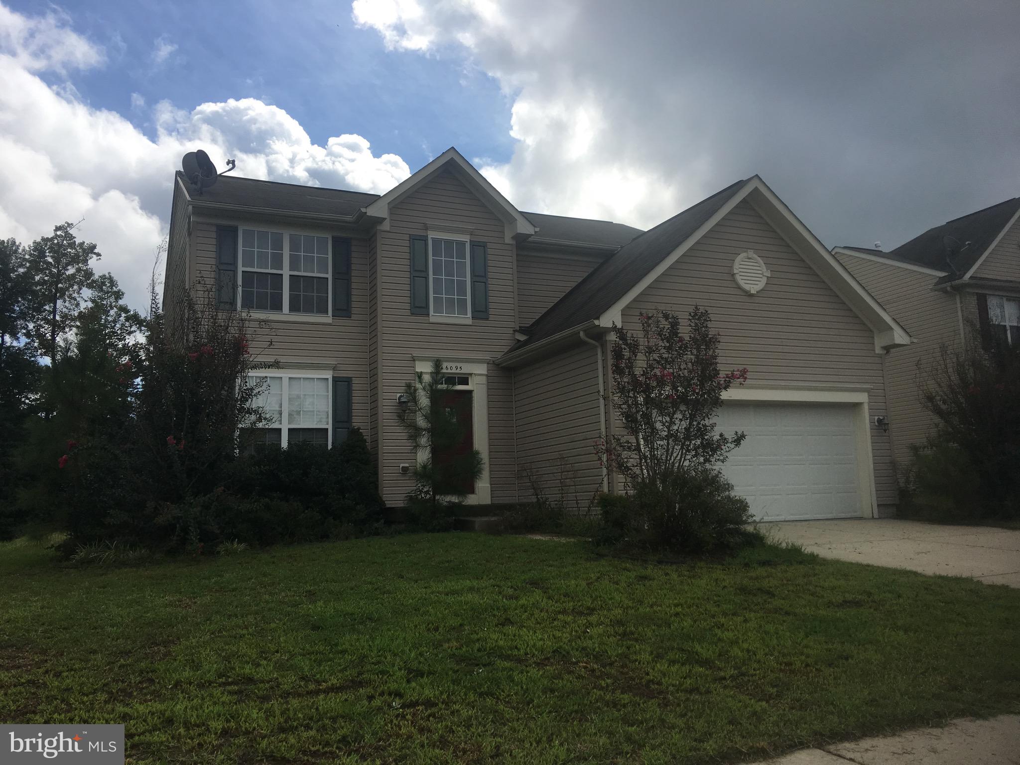 WESTBURY - Residential