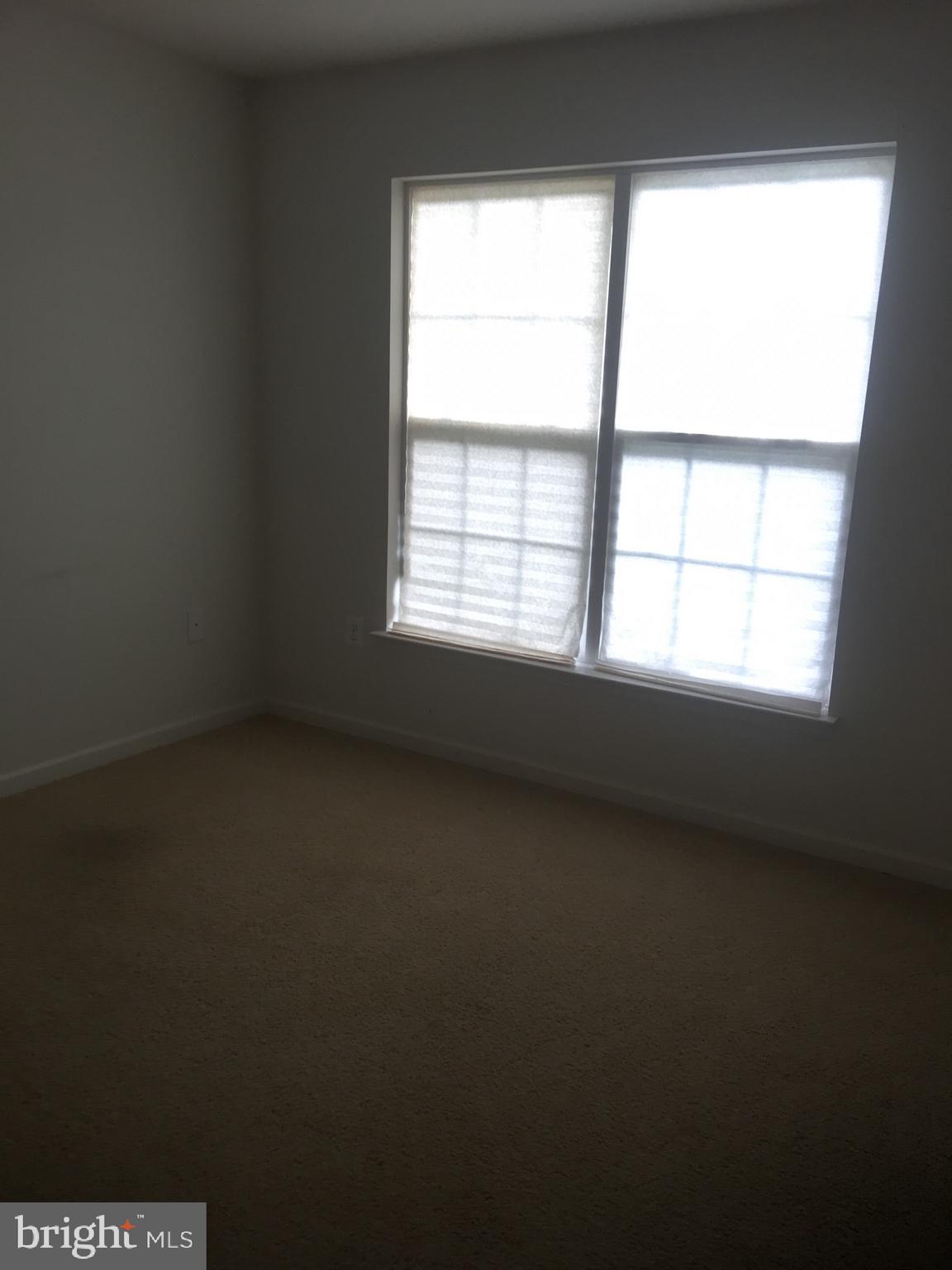 WESTBURY - Residential