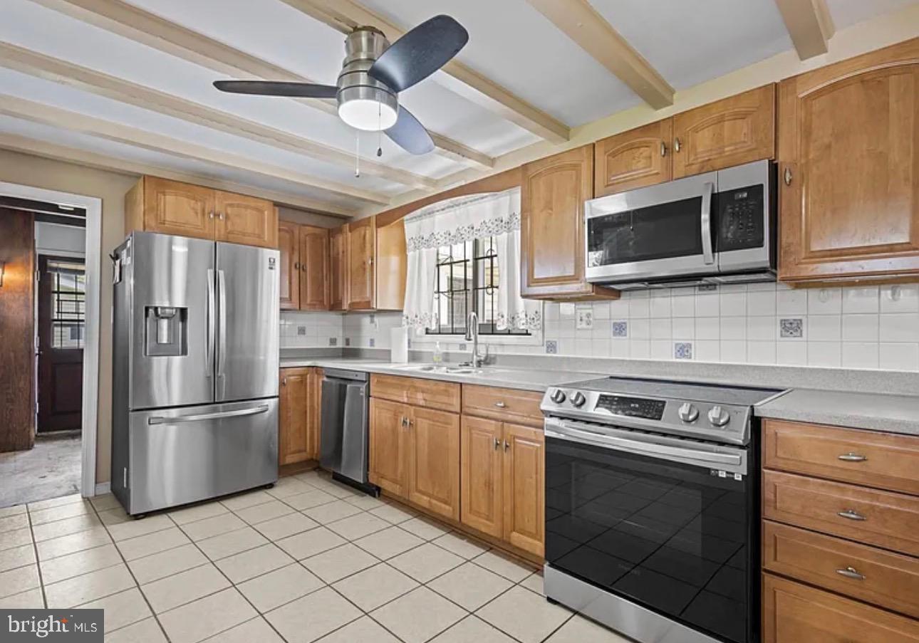 ROCKDALE - Residential