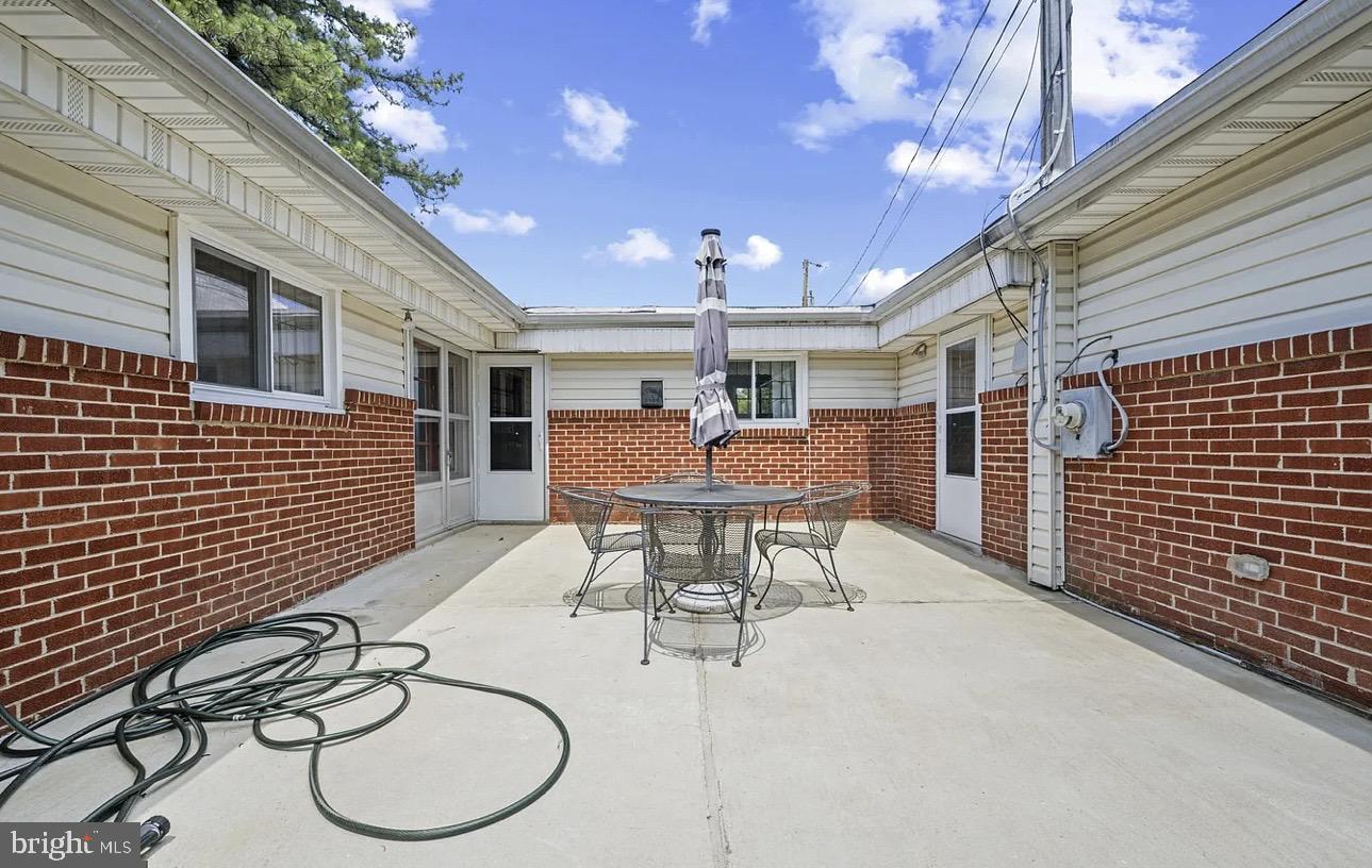 ROCKDALE - Residential