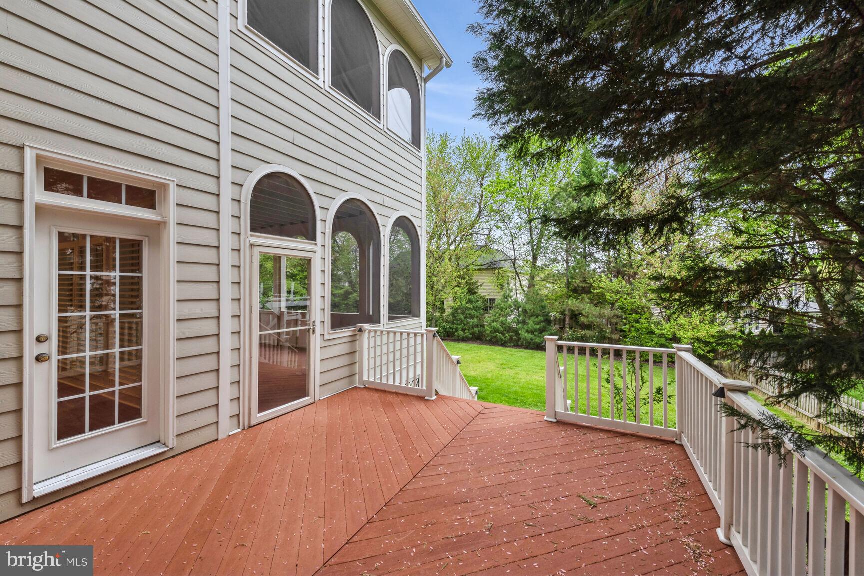 BROADLANDS SOUTH - Residential